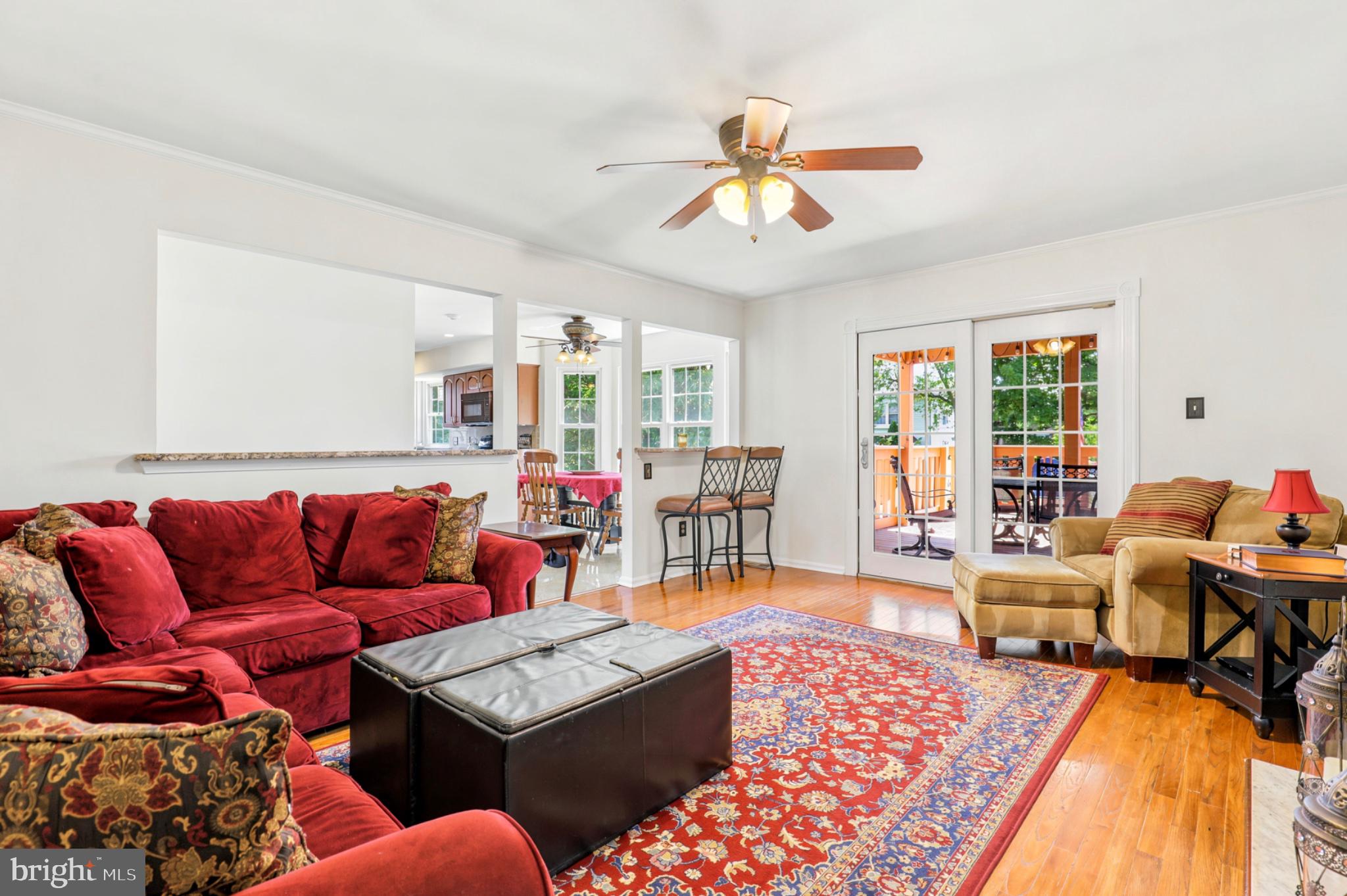OLDE LANTERN WAY - Residential