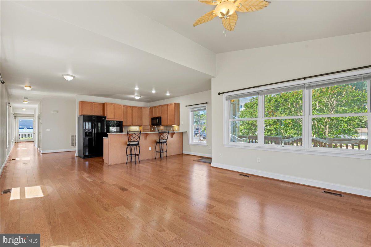 NORTH BEACH PARK - Residential