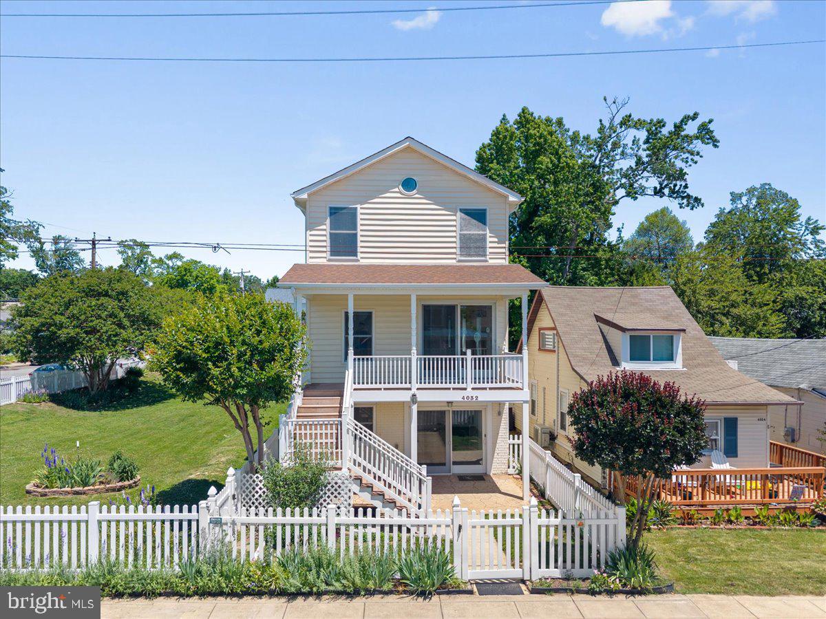 NORTH BEACH PARK - Residential