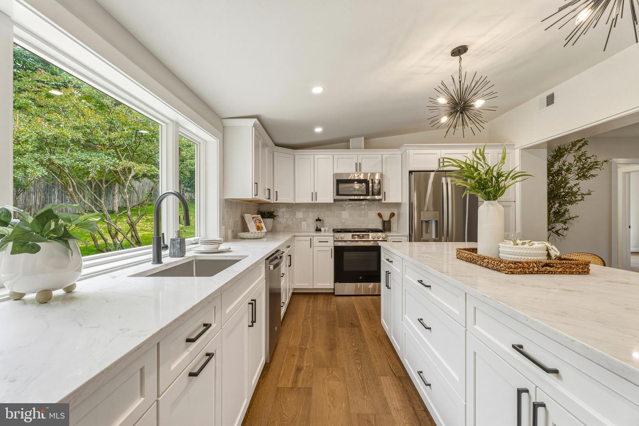 KNOLLWOOD - Residential