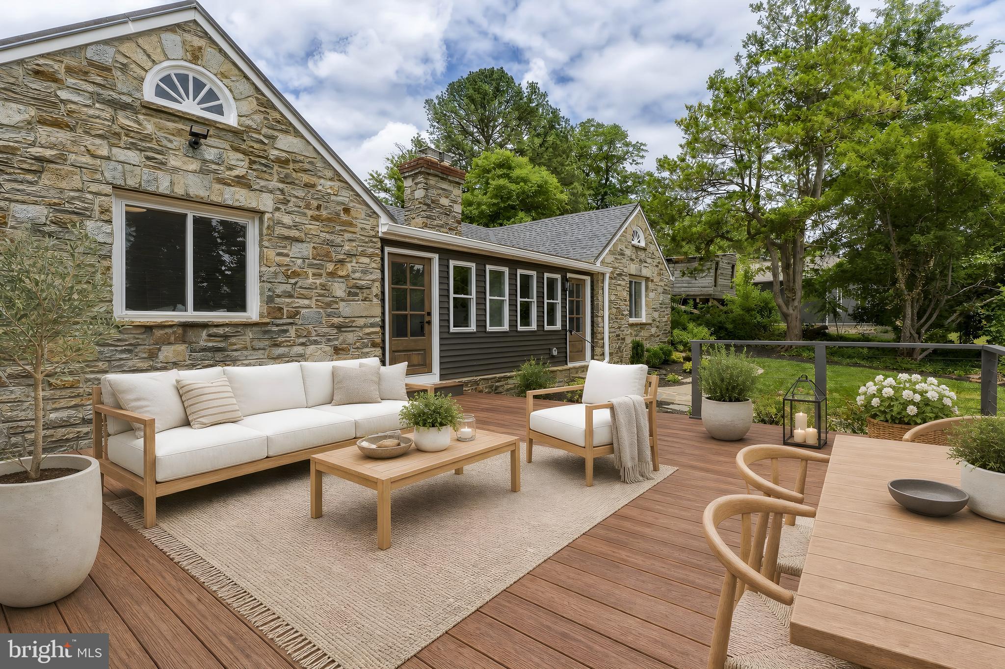 KNOLLWOOD - Residential