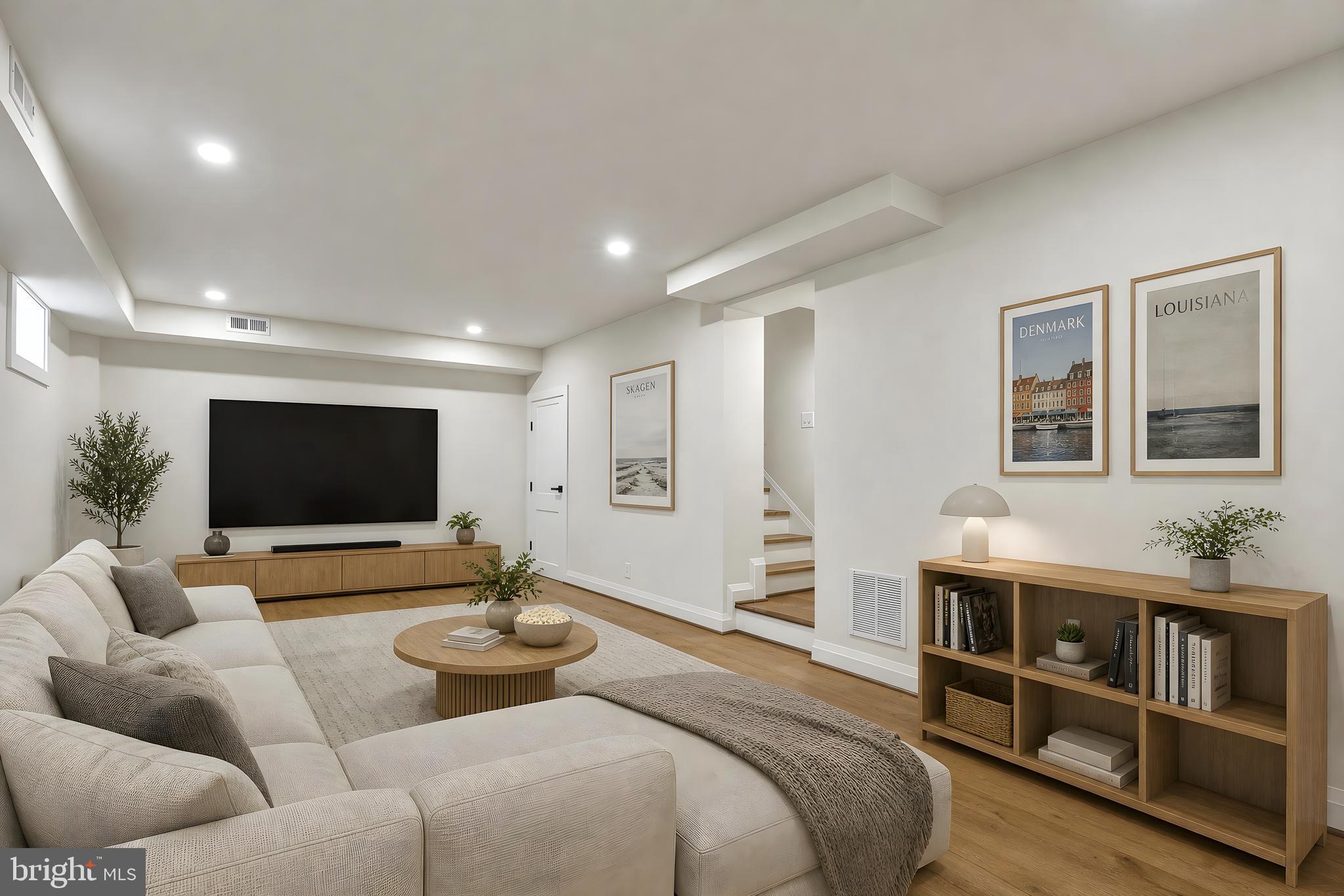 KNOLLWOOD - Residential