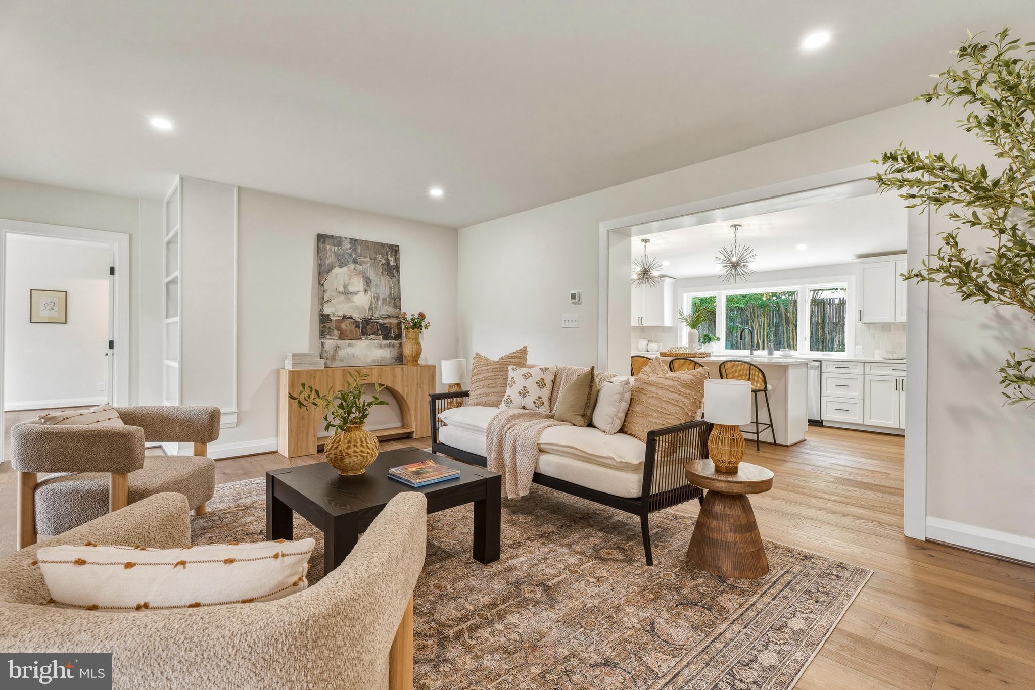 KNOLLWOOD - Residential