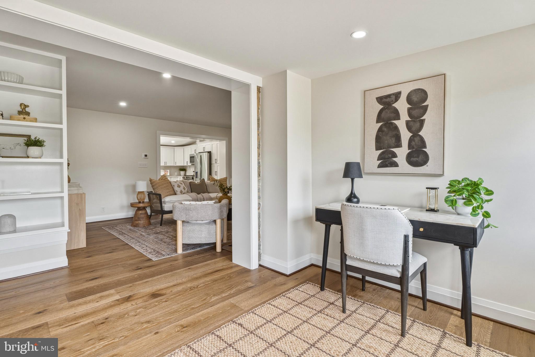 KNOLLWOOD - Residential