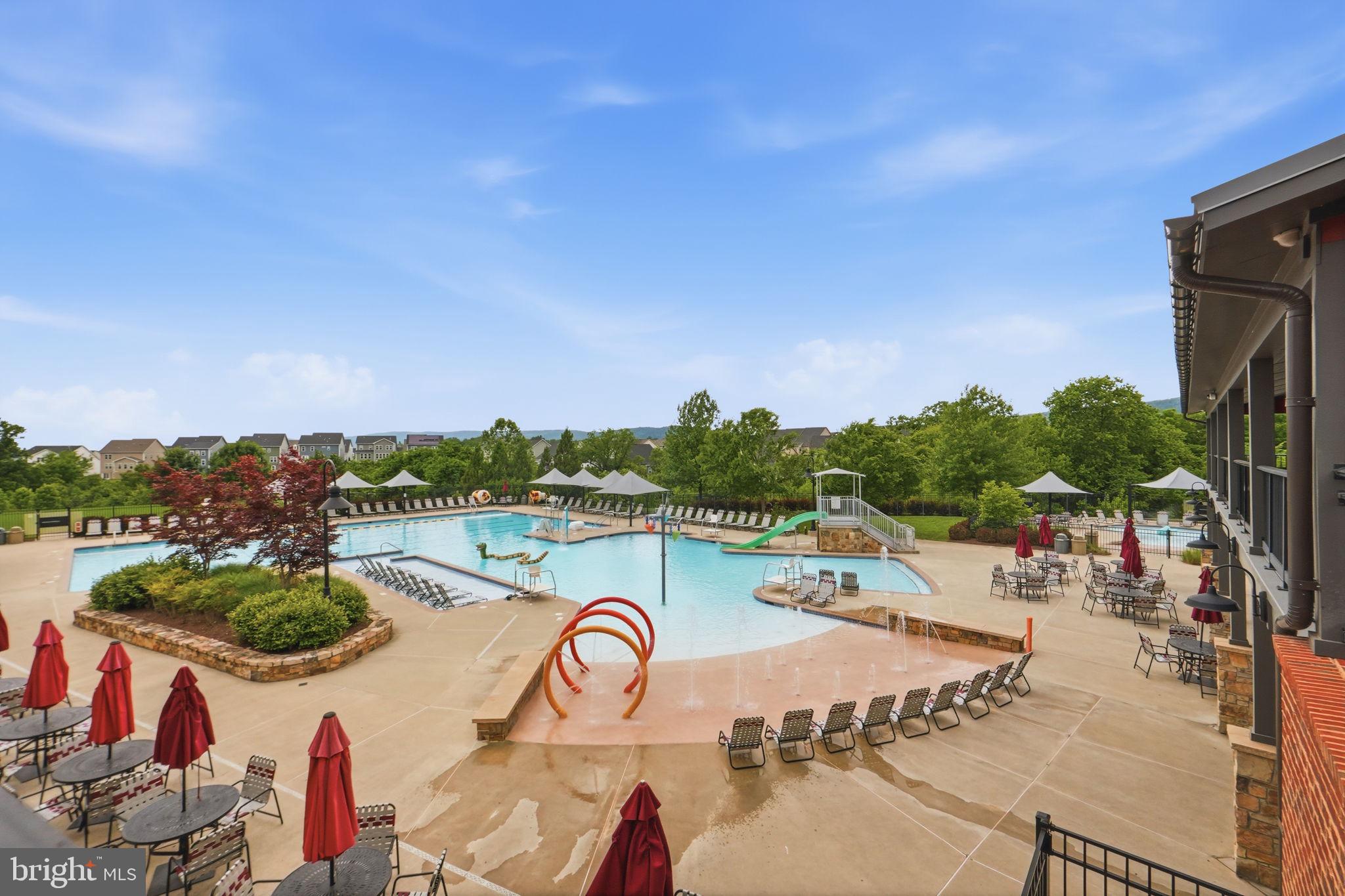 BRUNSWICK CROSSING - Residential