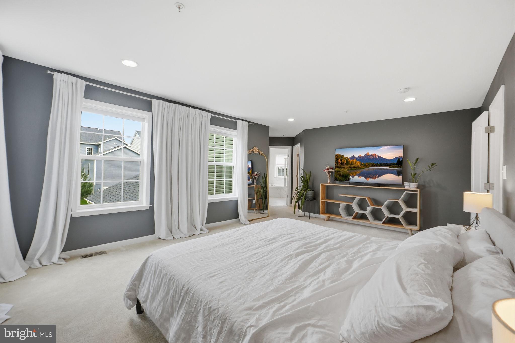 BRUNSWICK CROSSING - Residential