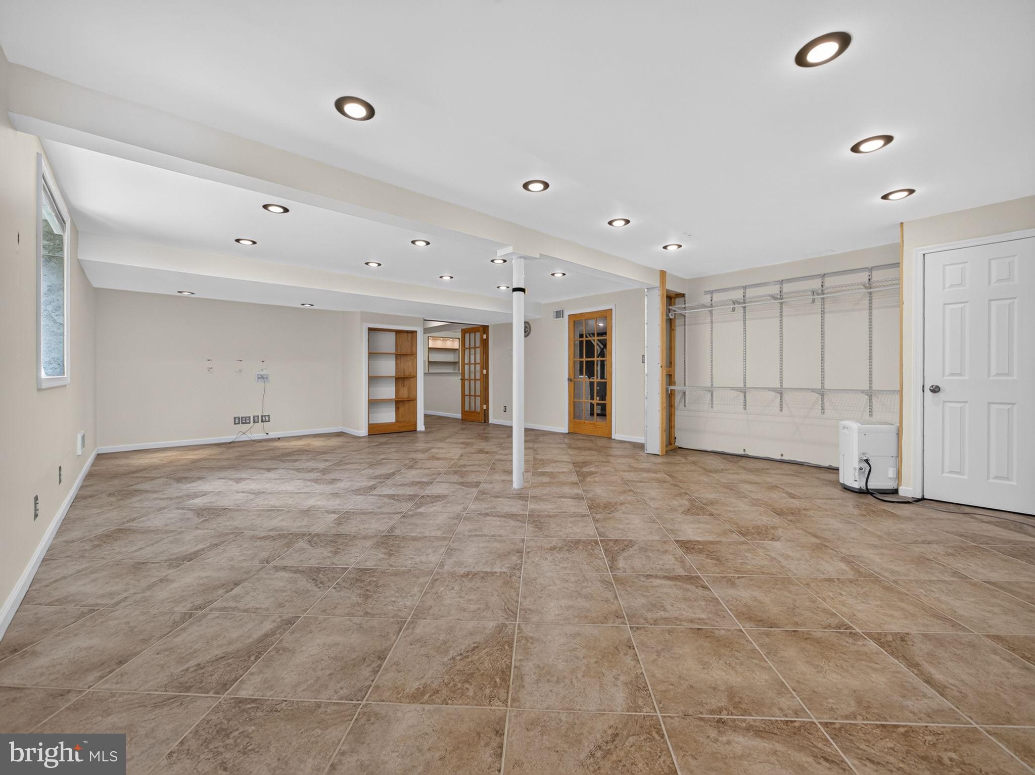 VALLEY VIEW ESTS - Residential