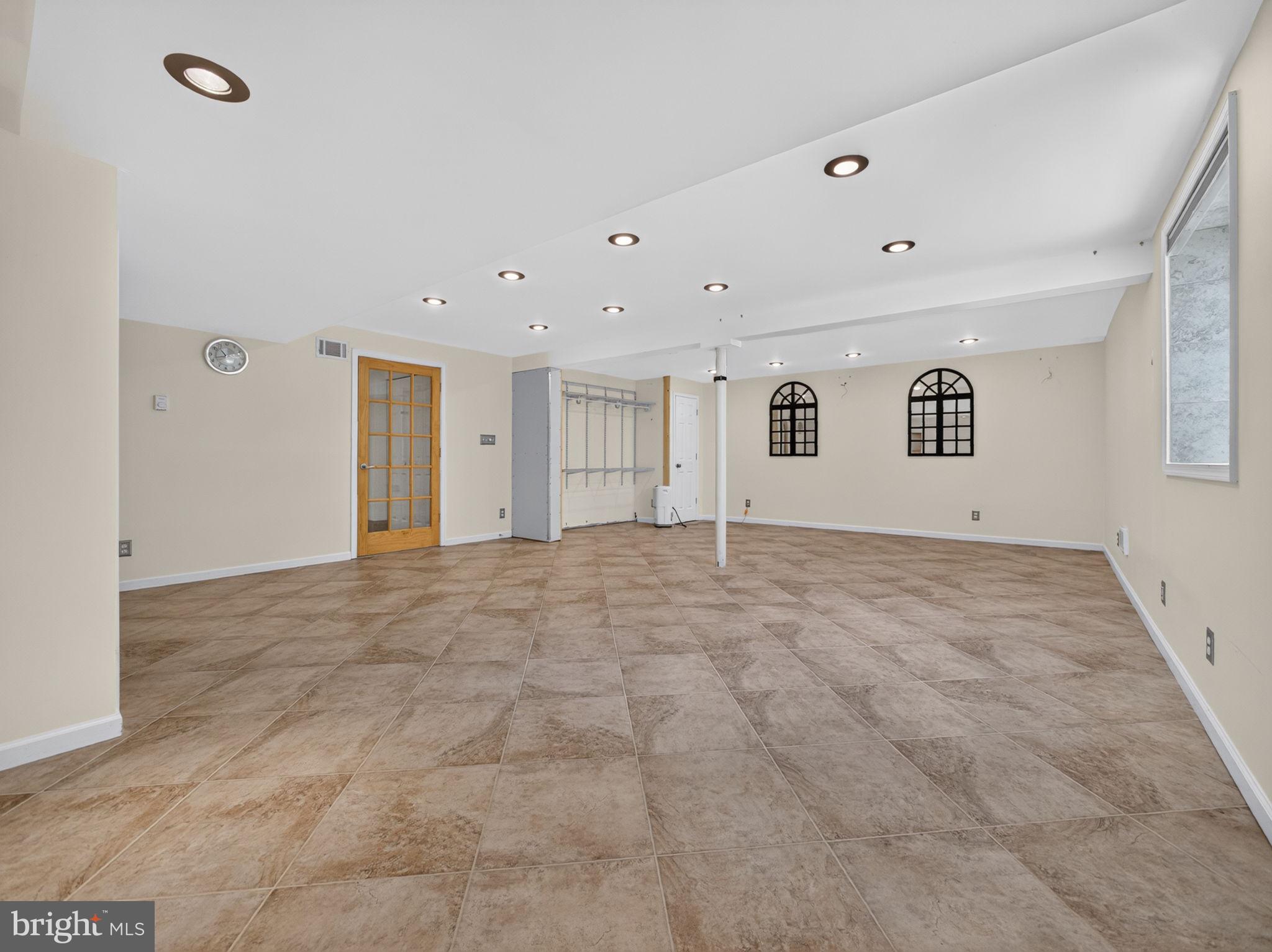 VALLEY VIEW ESTS - Residential