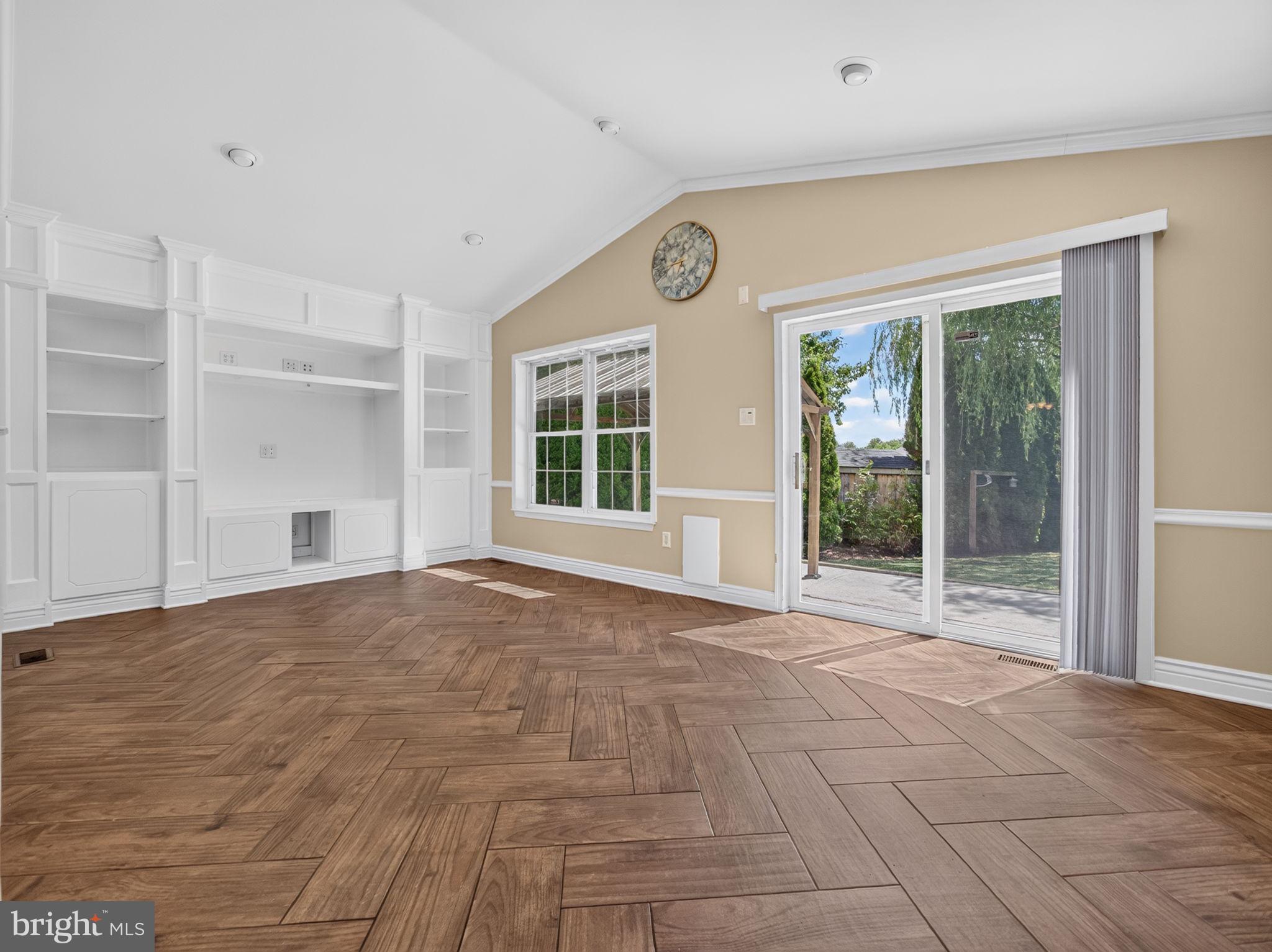 VALLEY VIEW ESTS - Residential