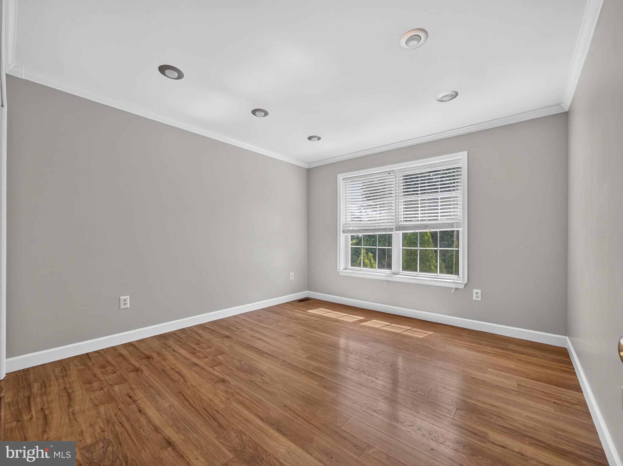 VALLEY VIEW ESTS - Residential
