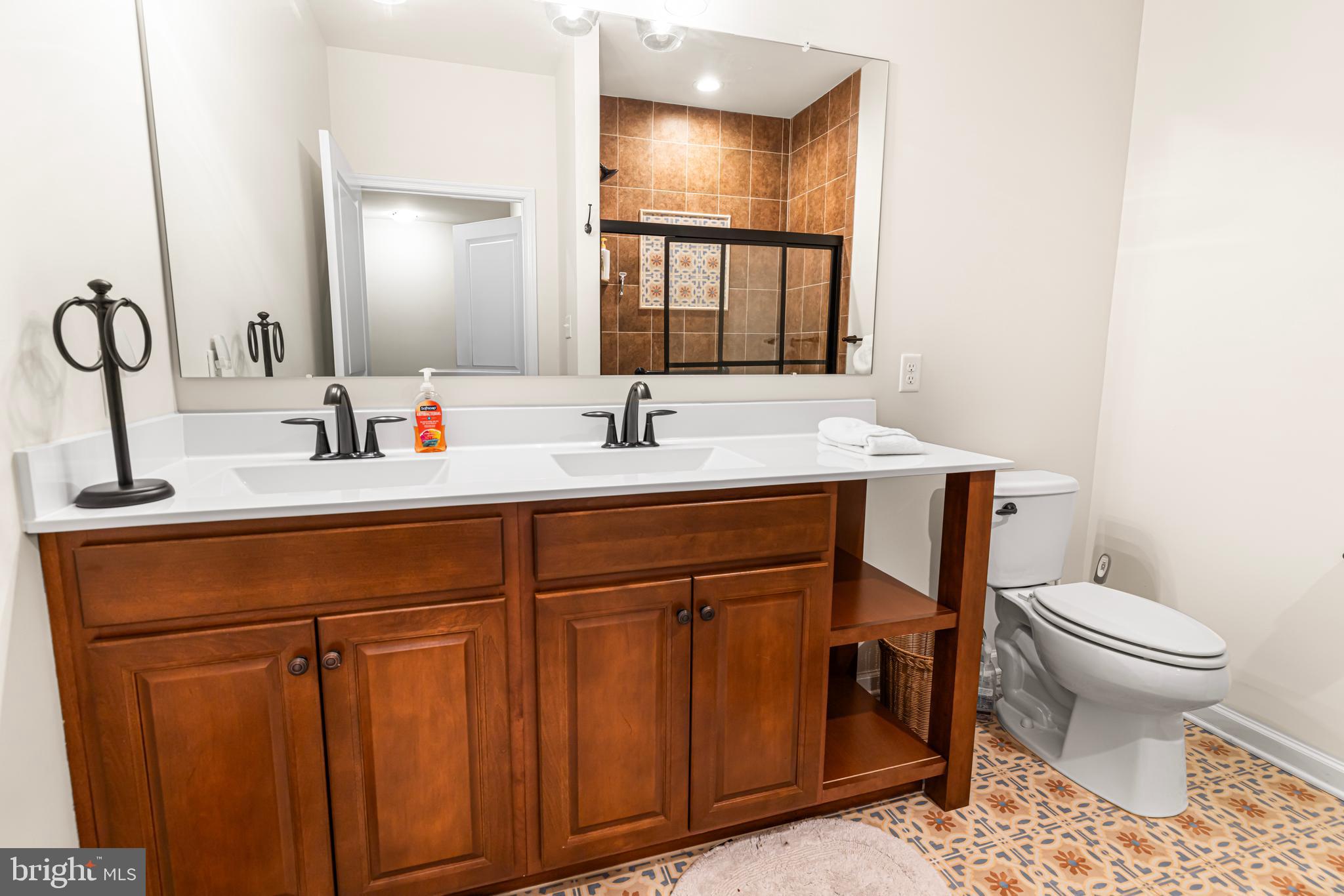 RESERVE WEST GOSHEN - Residential