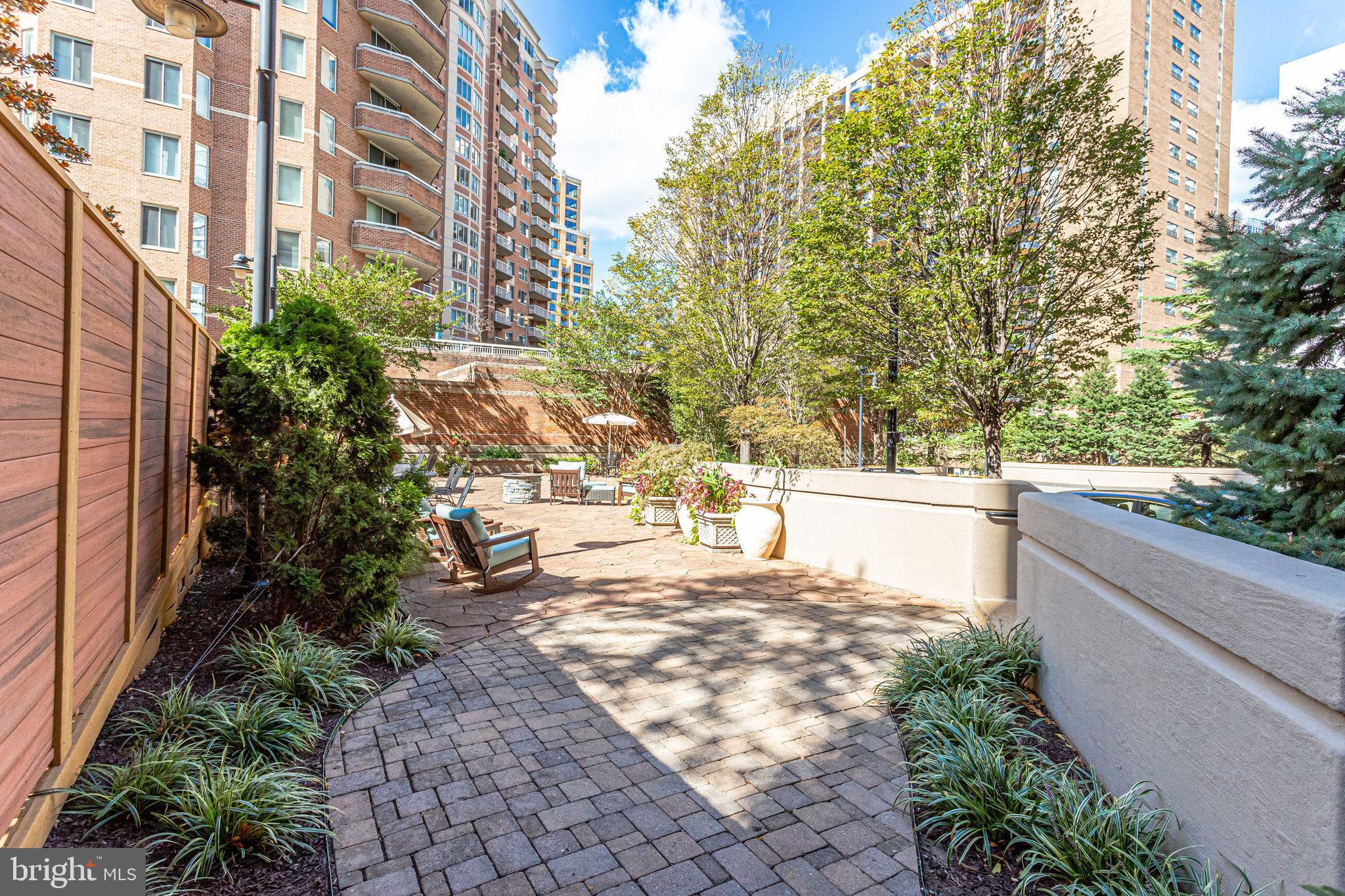 BELLA VISTA CONDOMINIUM - Residential Lease