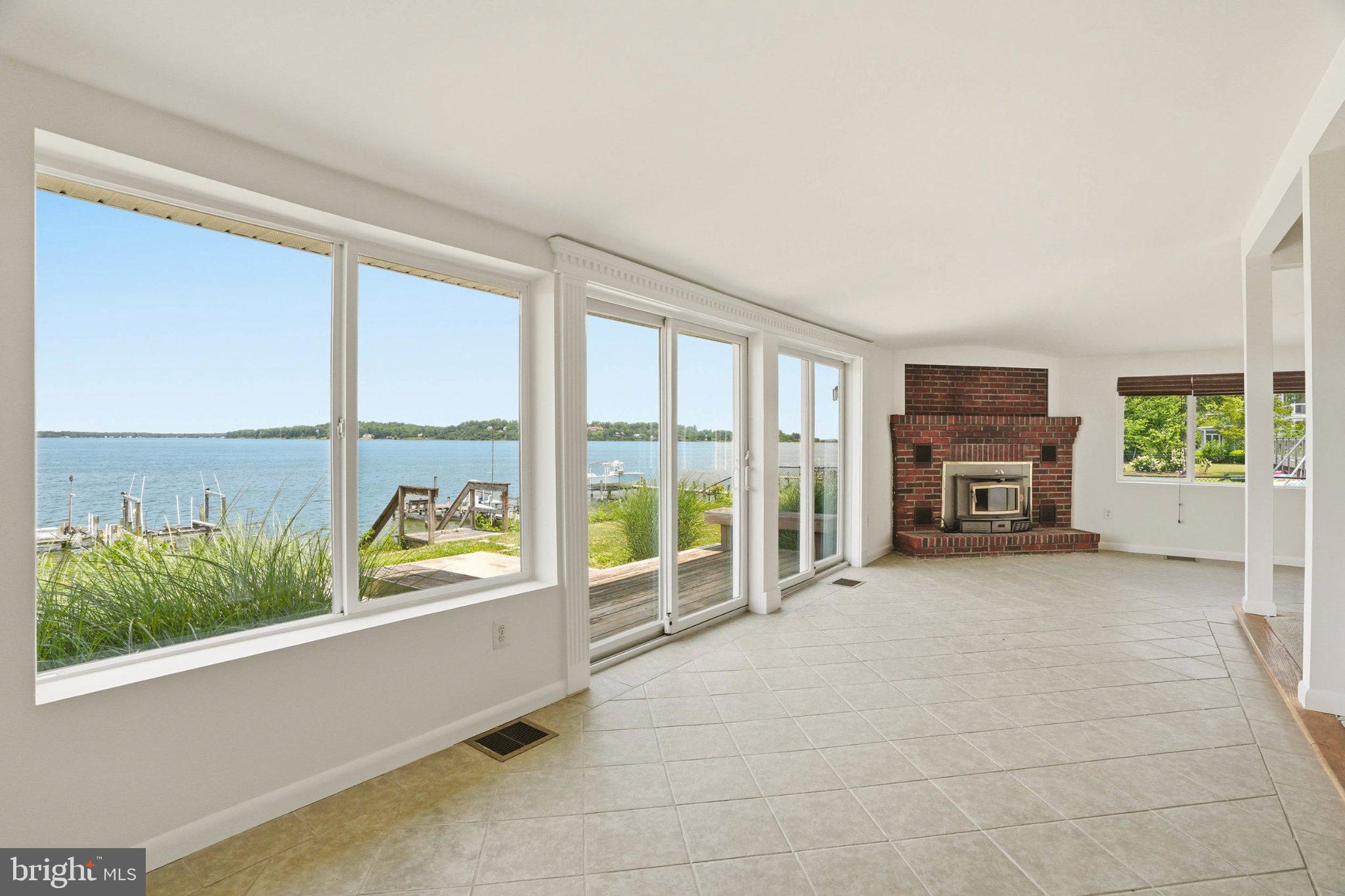 CAPE ST CLAIRE - Residential