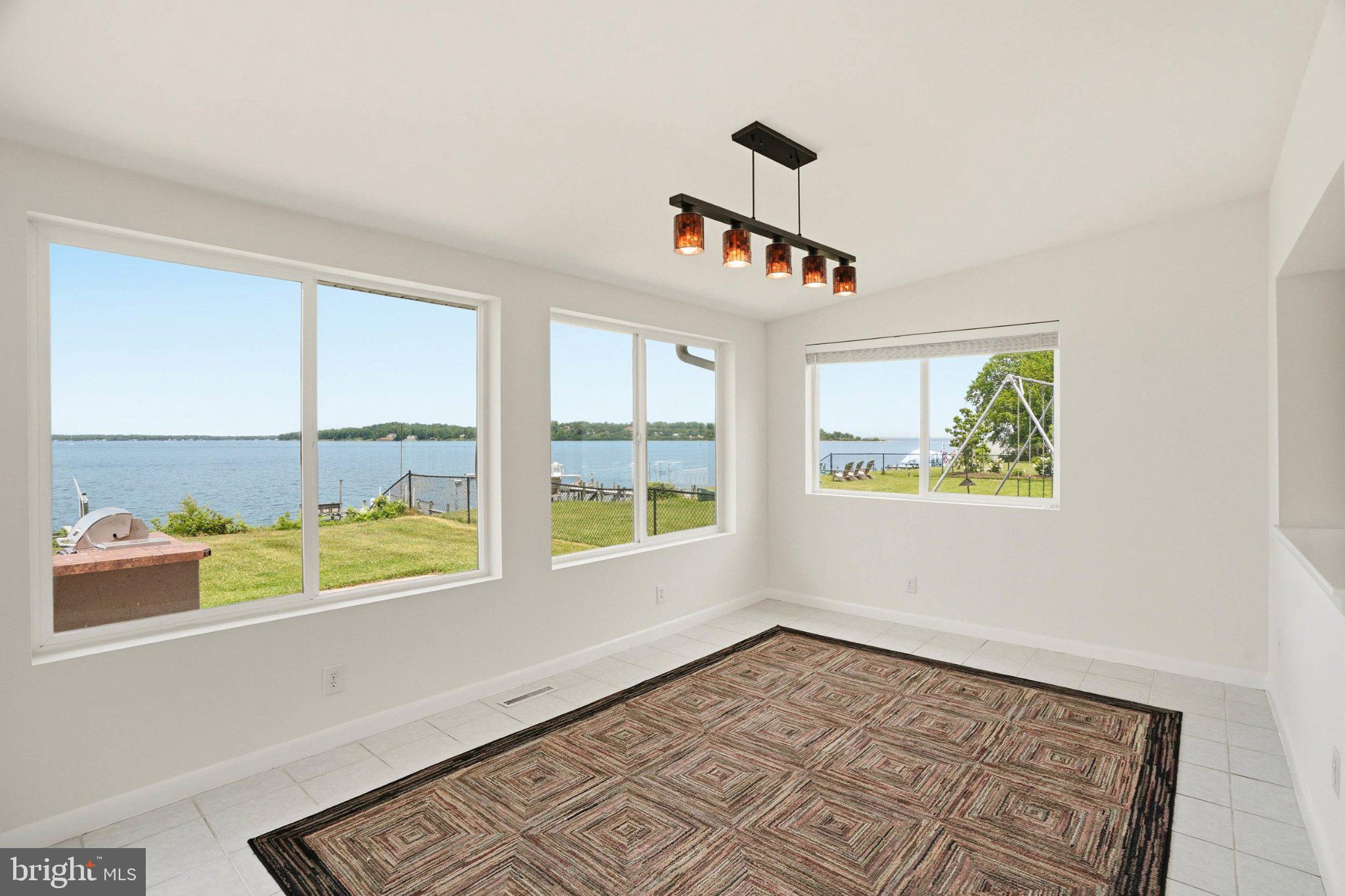 CAPE ST CLAIRE - Residential