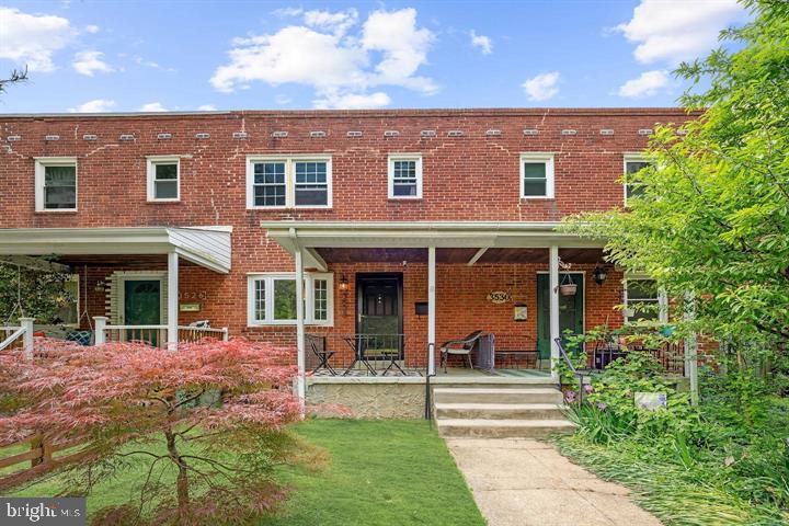 Gorgeous 3 bed / 1.5 bath home for rent steps from Wyman Park. Updated throughout, with a gourmet kitchen and hardwood floors. Close to everything Baltimore has to offer. *Unit will be delivered vacant*
