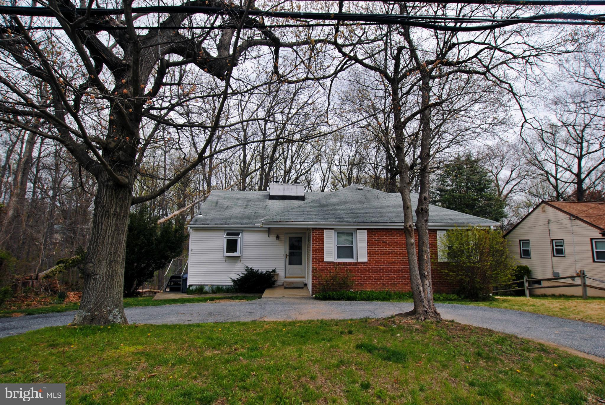 Just listed! 3 bedroom 1 bath rancher on a quiet street in Parkville! Hardwood floors throughout, a large living room & carpeted basement family room. Circular driveway for parking. Huge 12 x 24' deck perfect for entertaining! Grill and patio furniture included in rental. Available July 1; 24 hours notice for showings. No smoking, no vouchers.