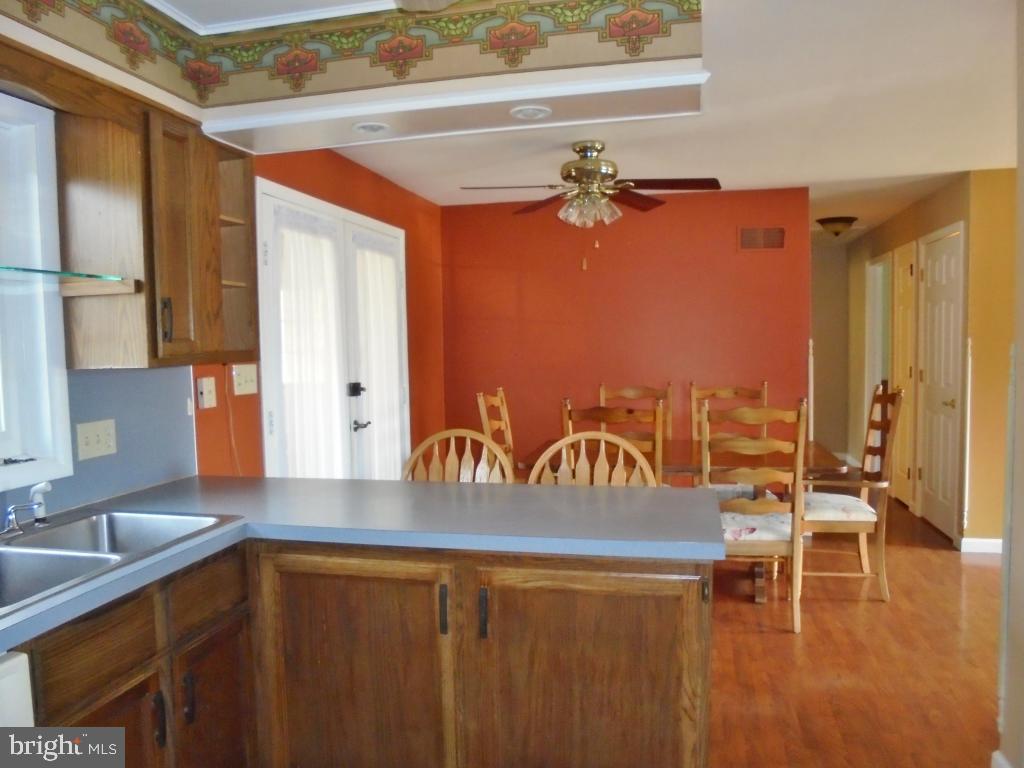 OWL HILL TERRACE - Residential