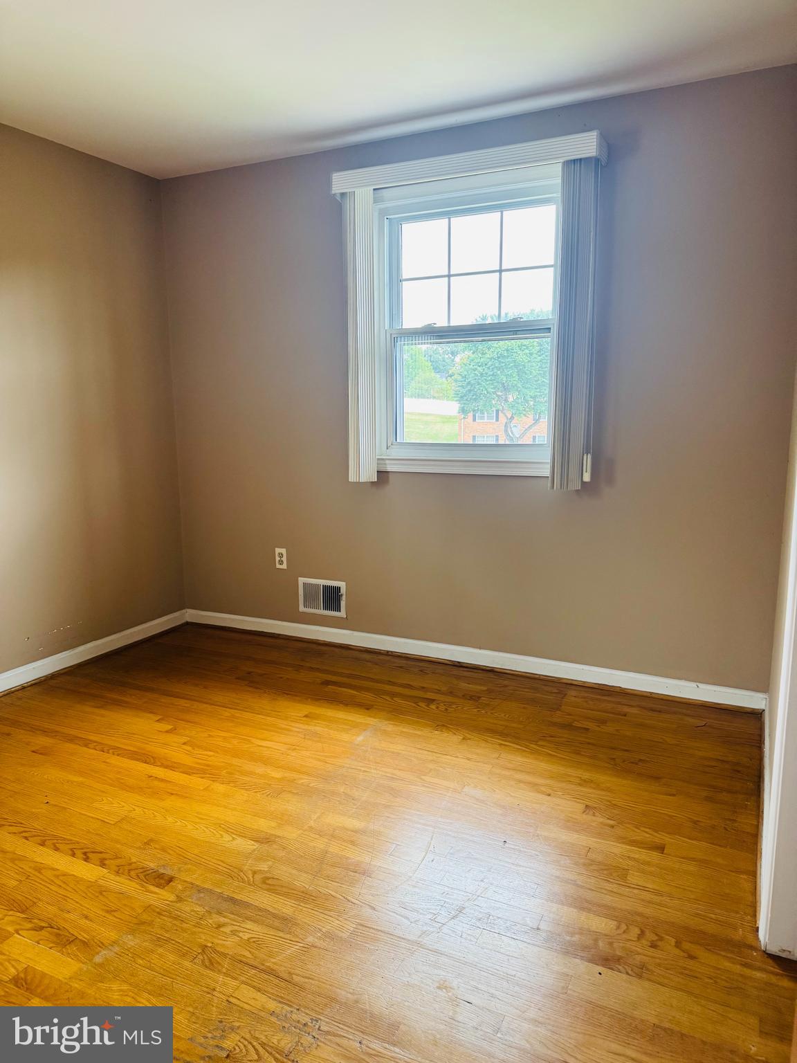 HARWOOD - Residential