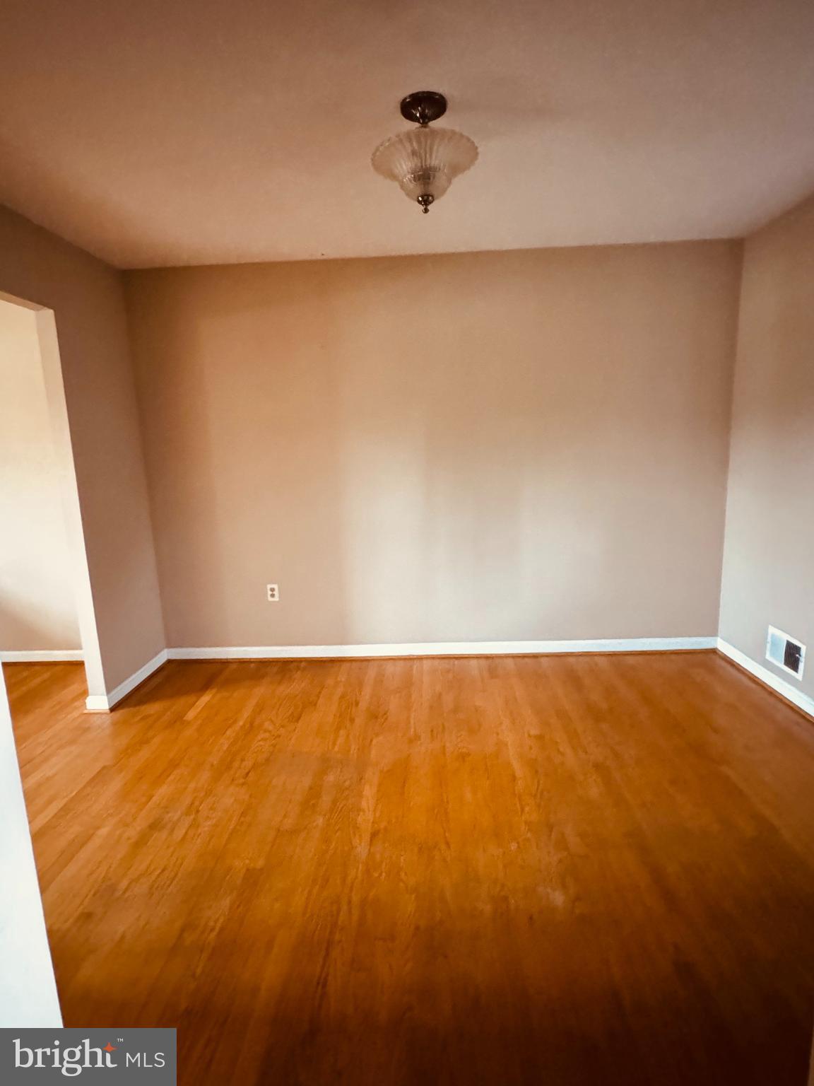 HARWOOD - Residential