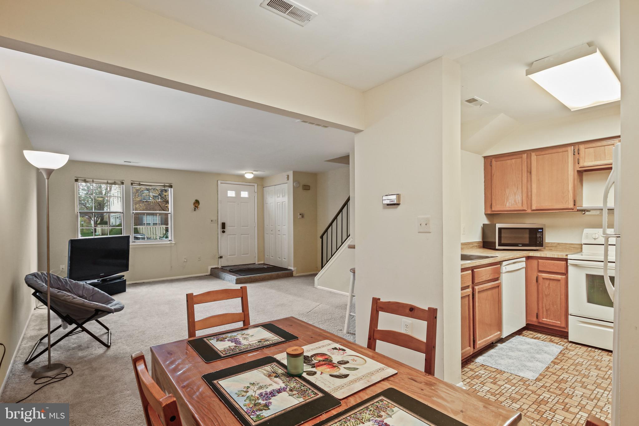 STKBRDGE AT TANGLWD COD - Residential Lease
