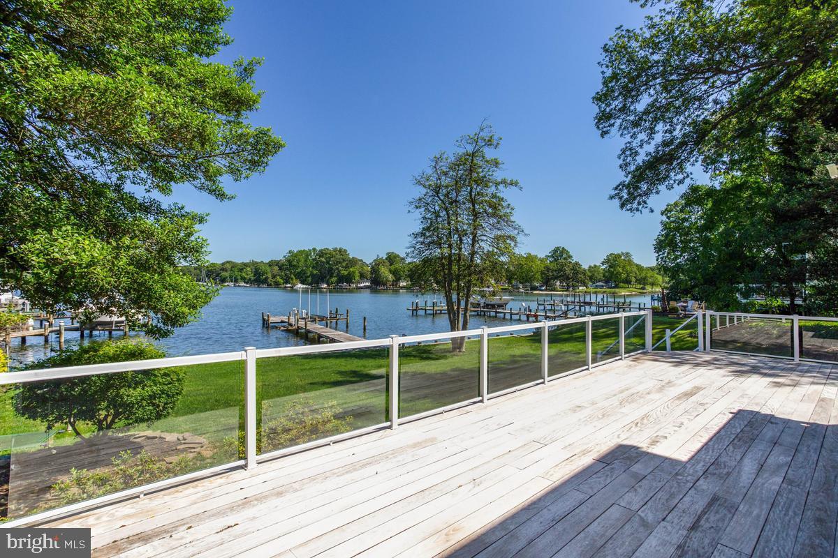 NORTH SHORE - Residential