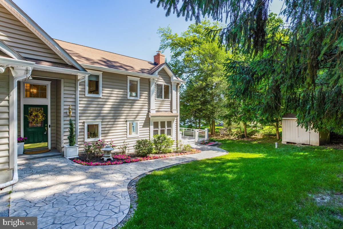 NORTH SHORE - Residential