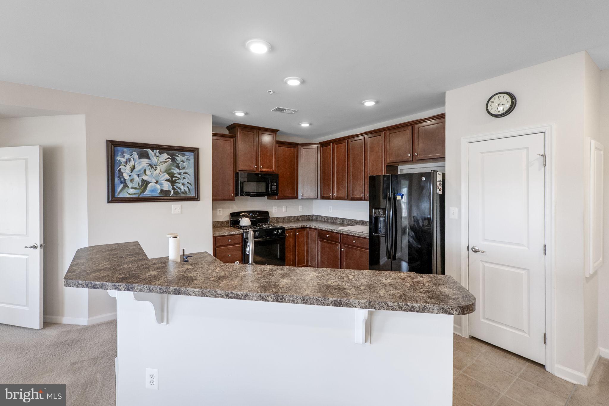 LINTON AT BALLENGER - Residential
