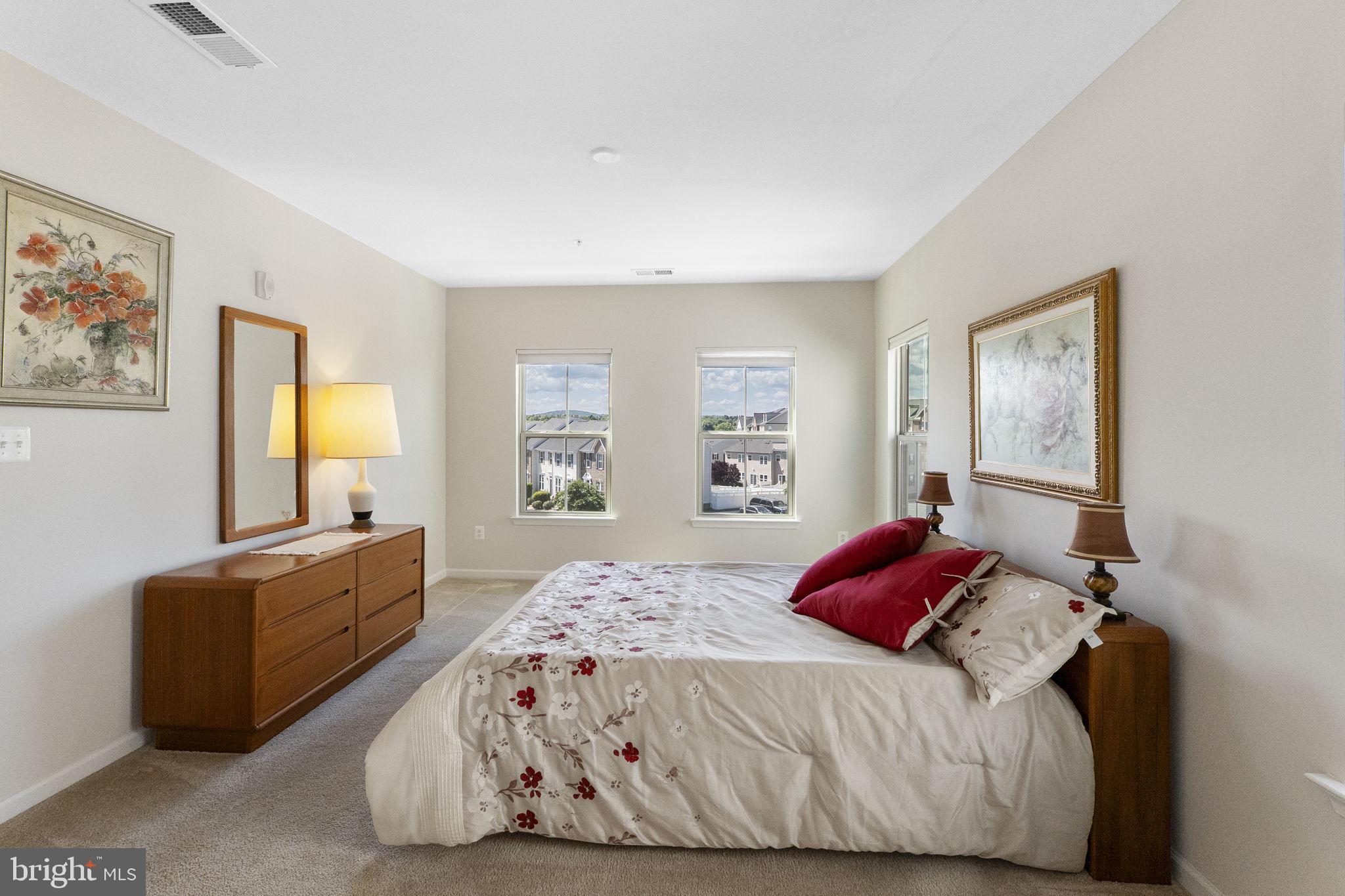 LINTON AT BALLENGER - Residential