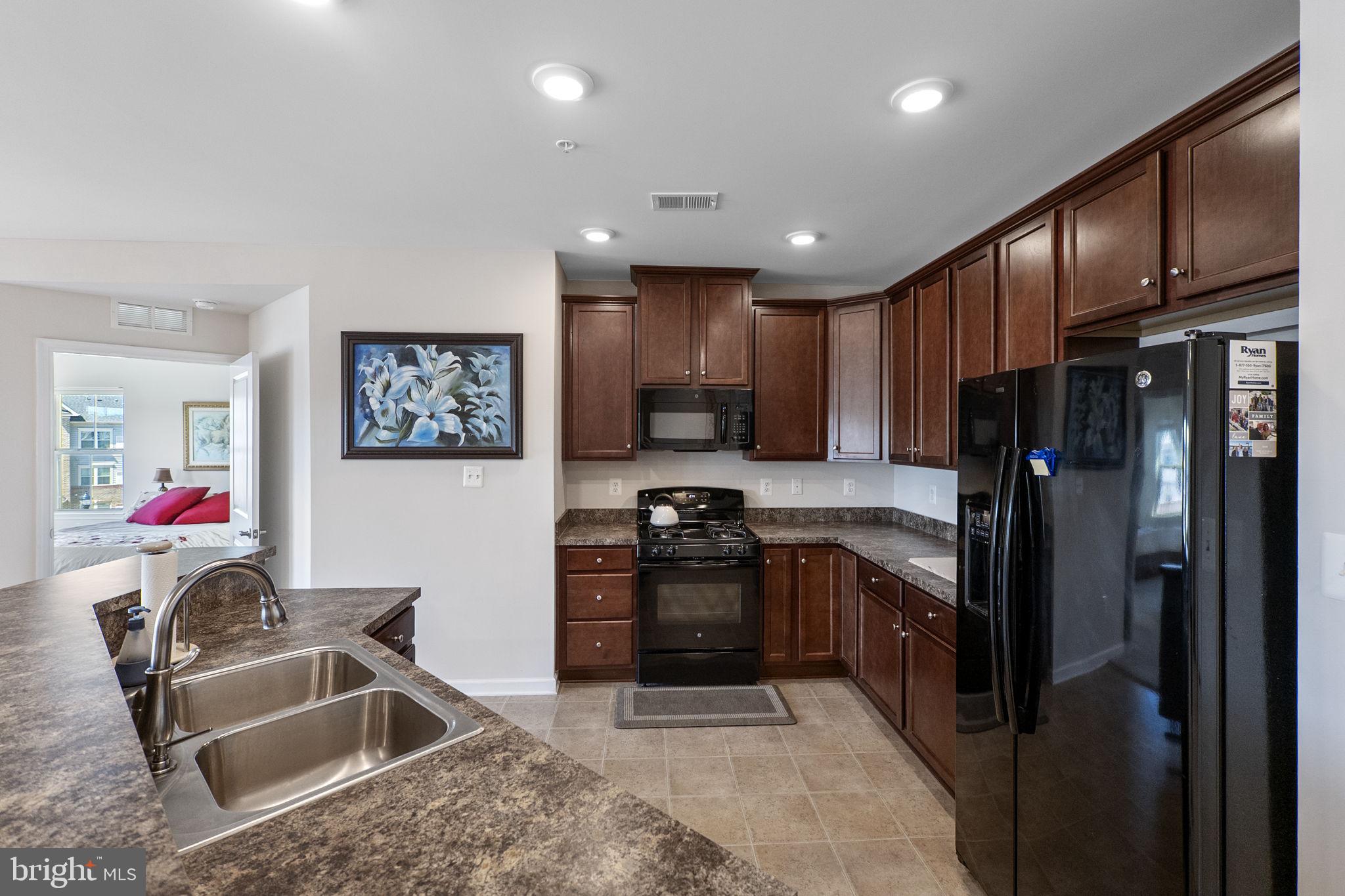 LINTON AT BALLENGER - Residential