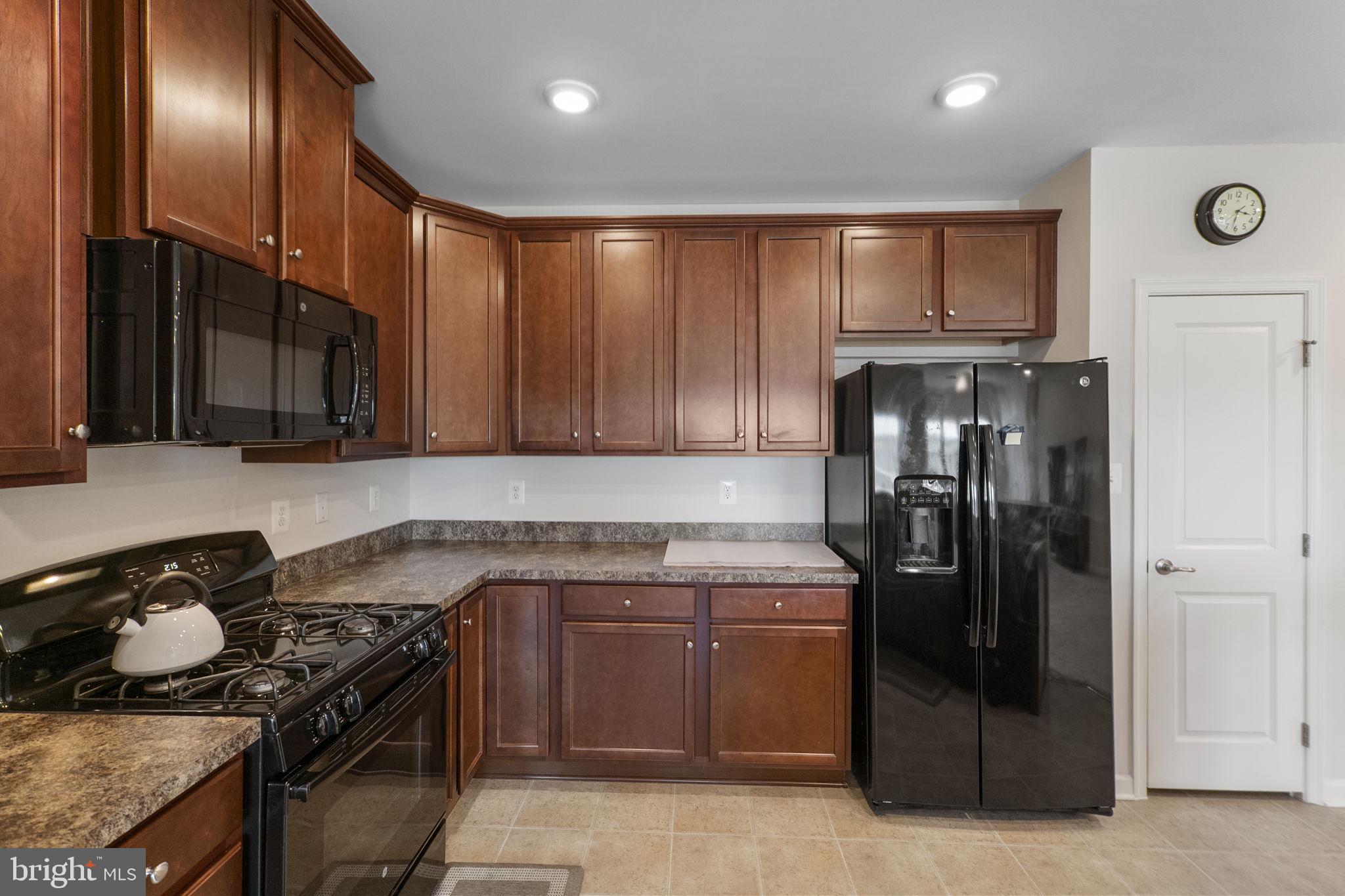 LINTON AT BALLENGER - Residential