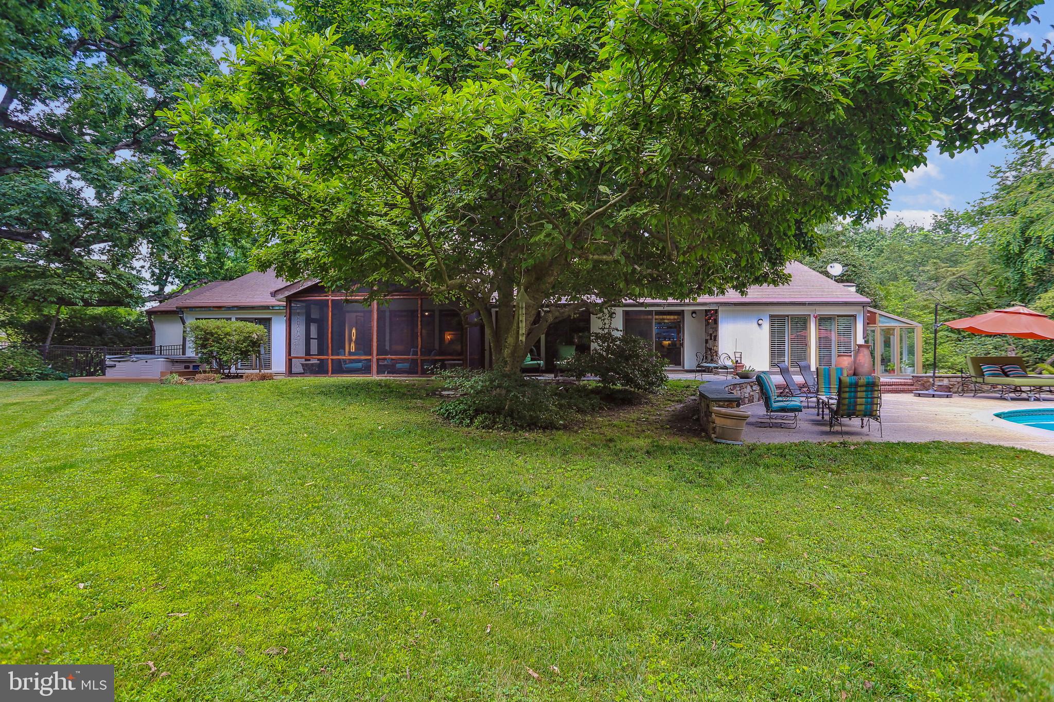BURNT MILLS HILLS - Residential