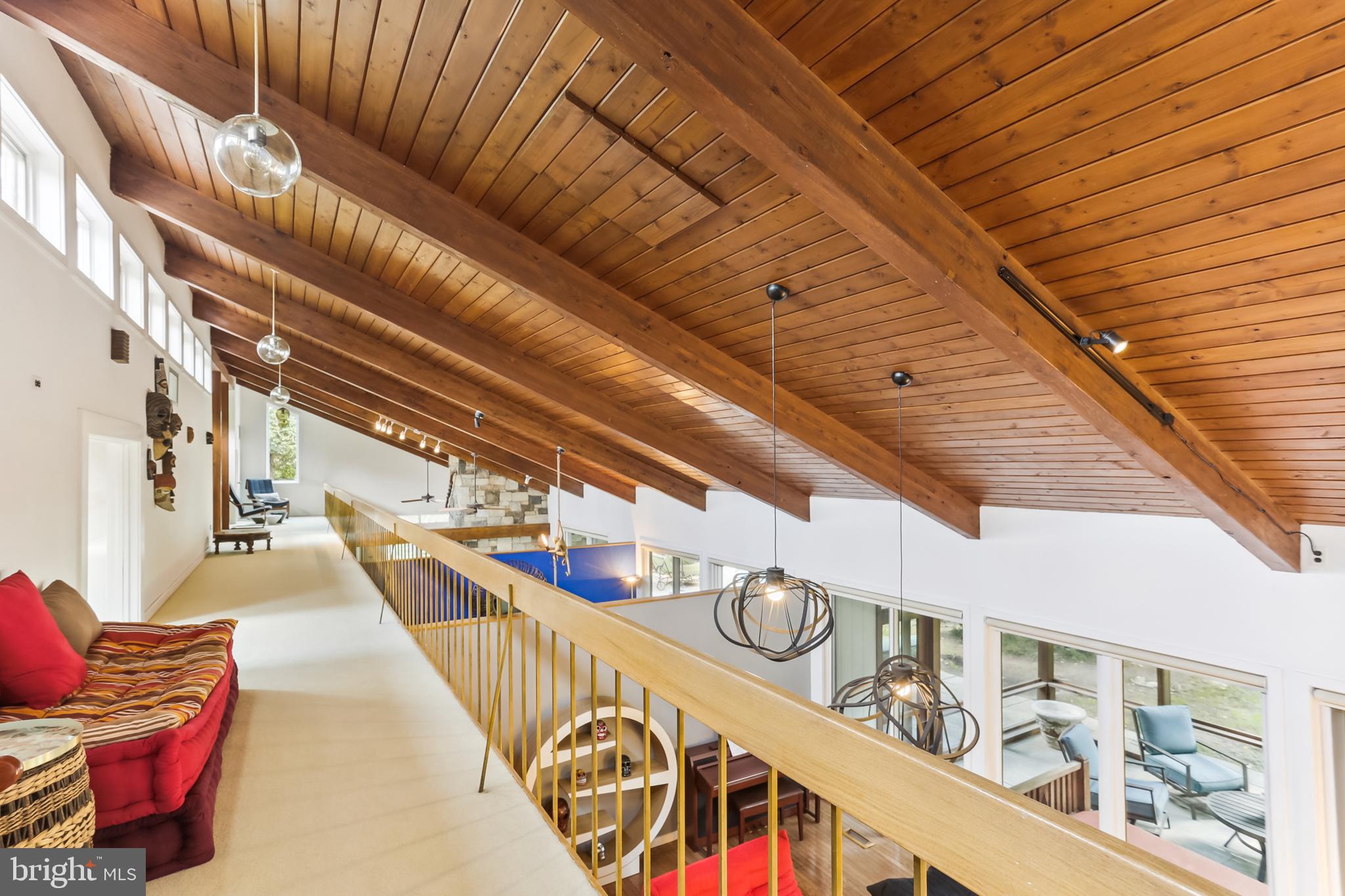 BURNT MILLS HILLS - Residential