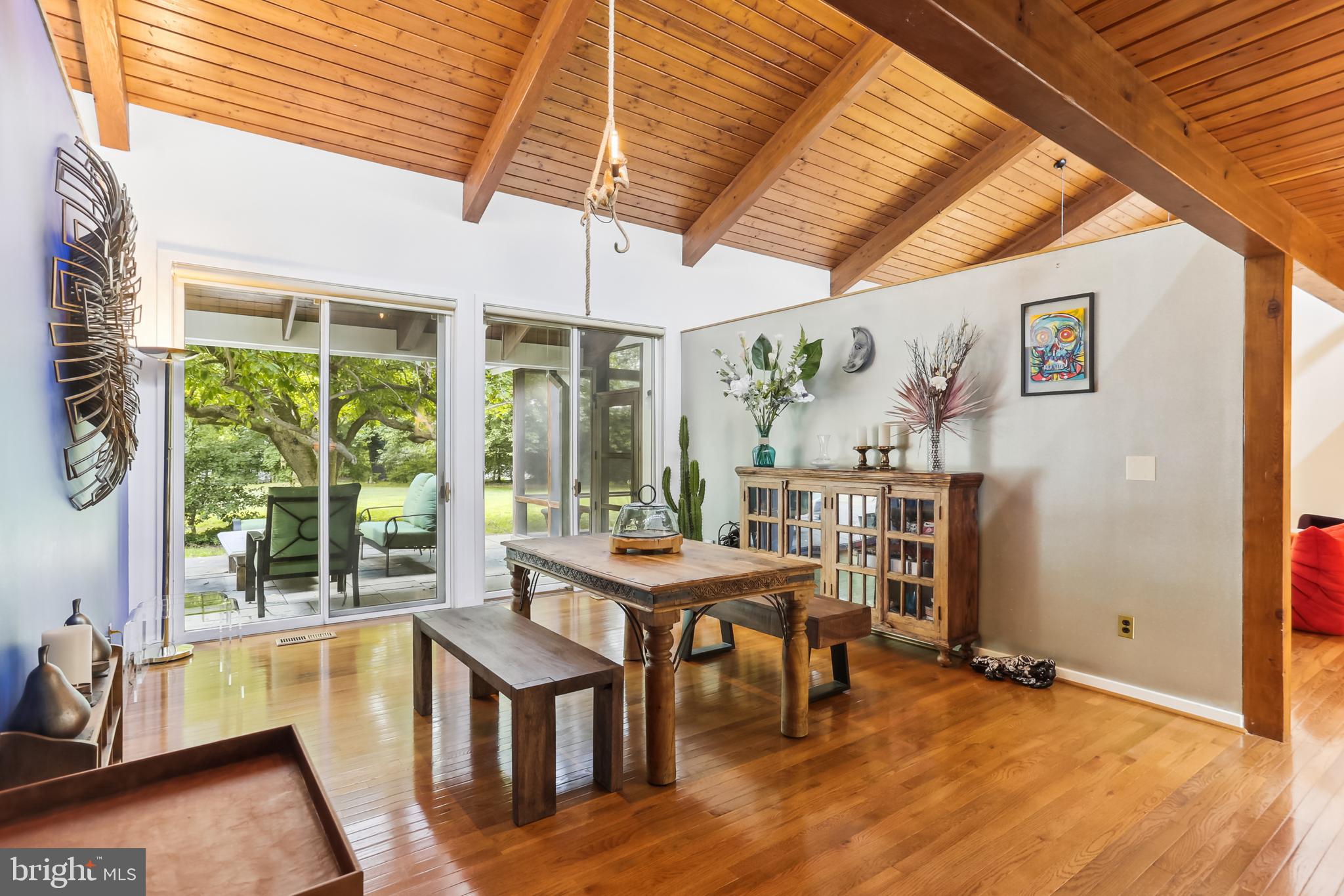 BURNT MILLS HILLS - Residential