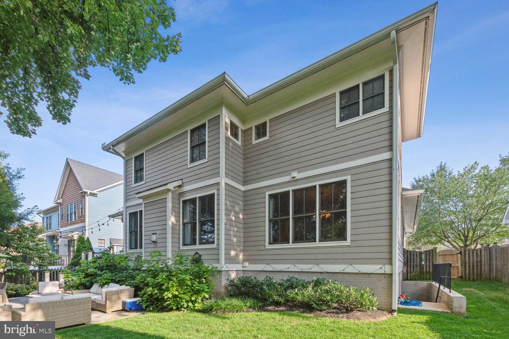 FALLVIEW - Residential