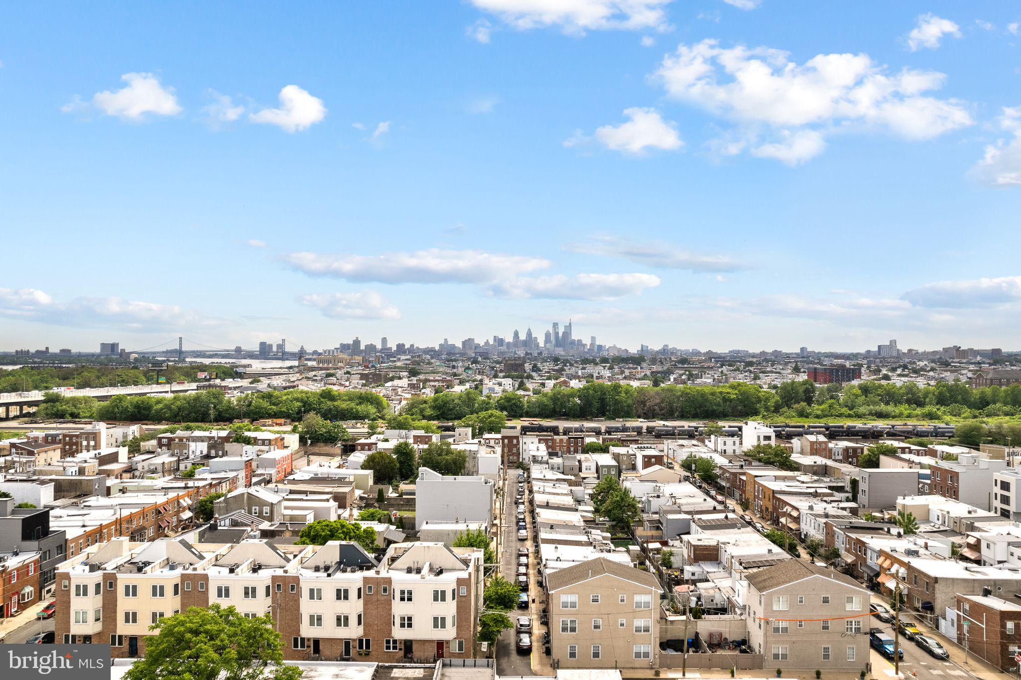 PORT RICHMOND - Residential
