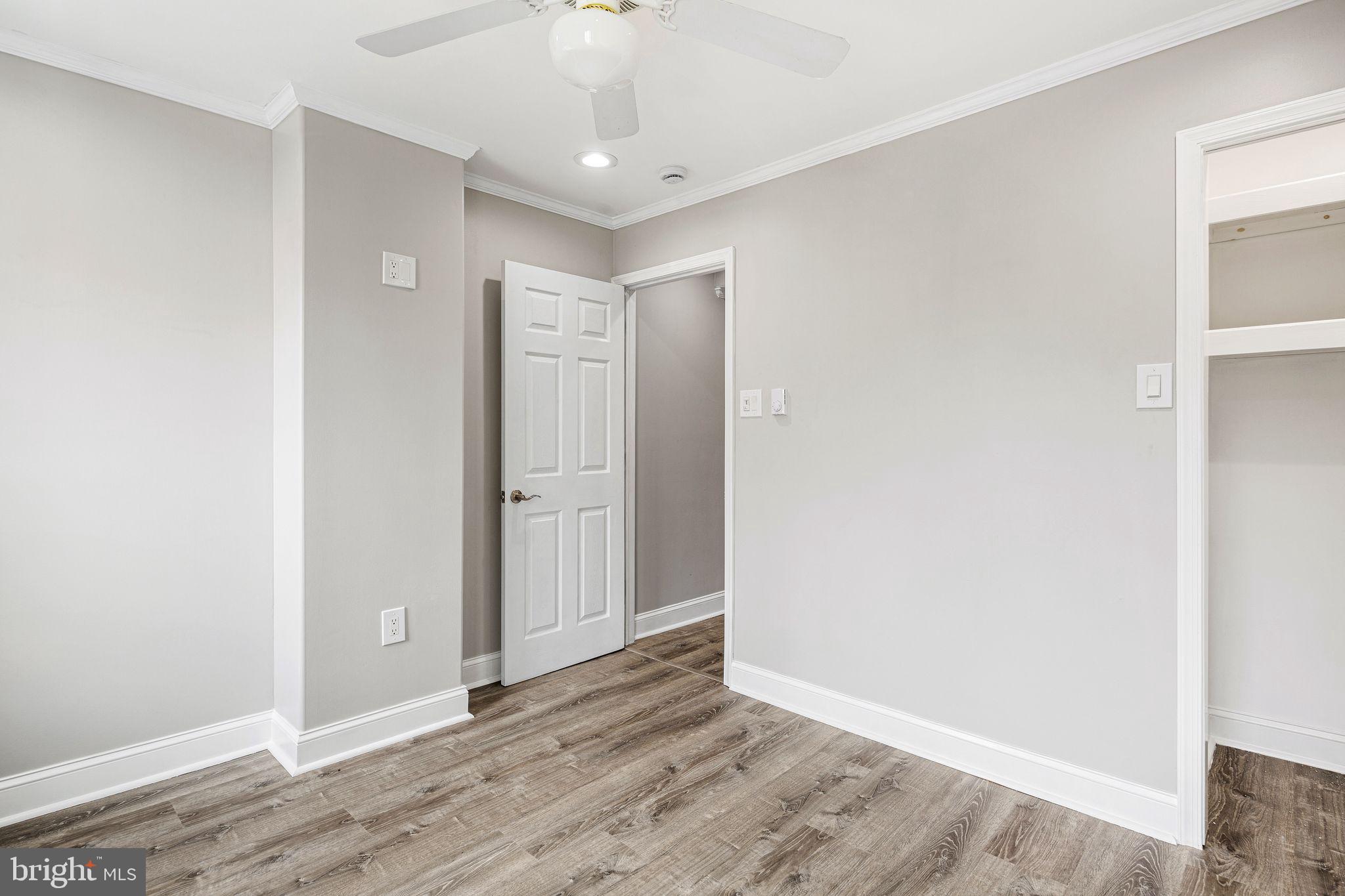 PORT RICHMOND - Residential