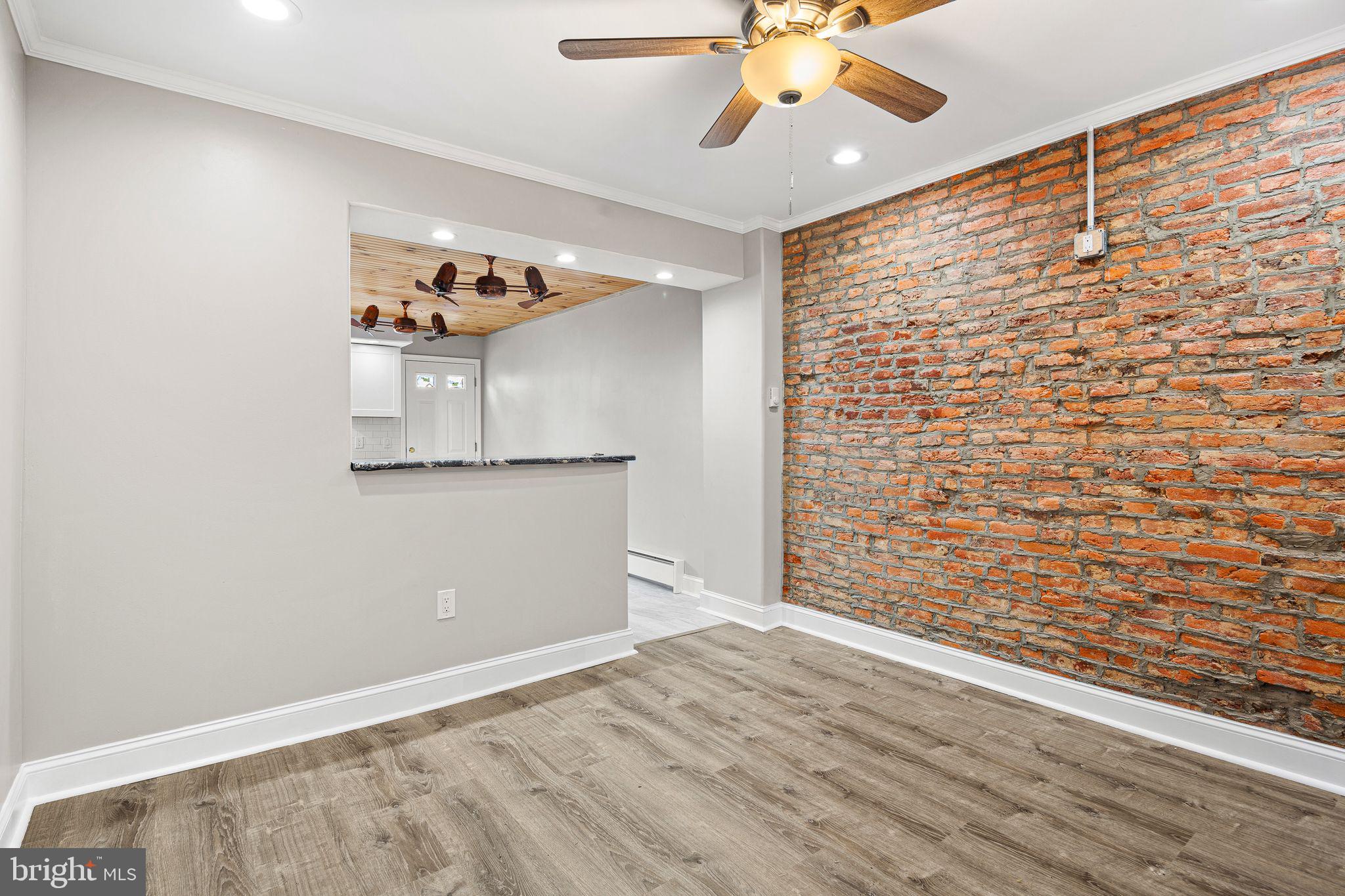 PORT RICHMOND - Residential