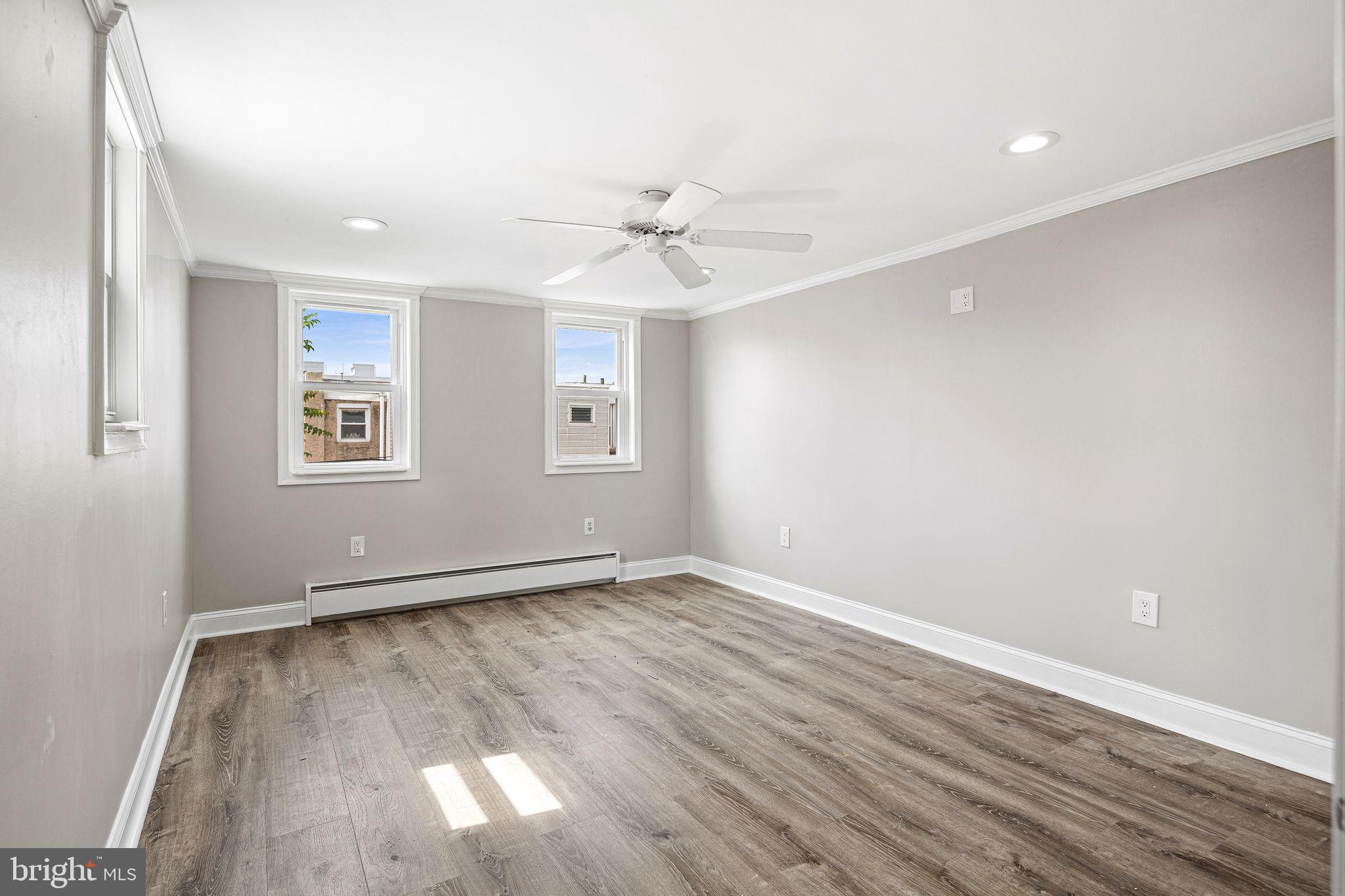 PORT RICHMOND - Residential