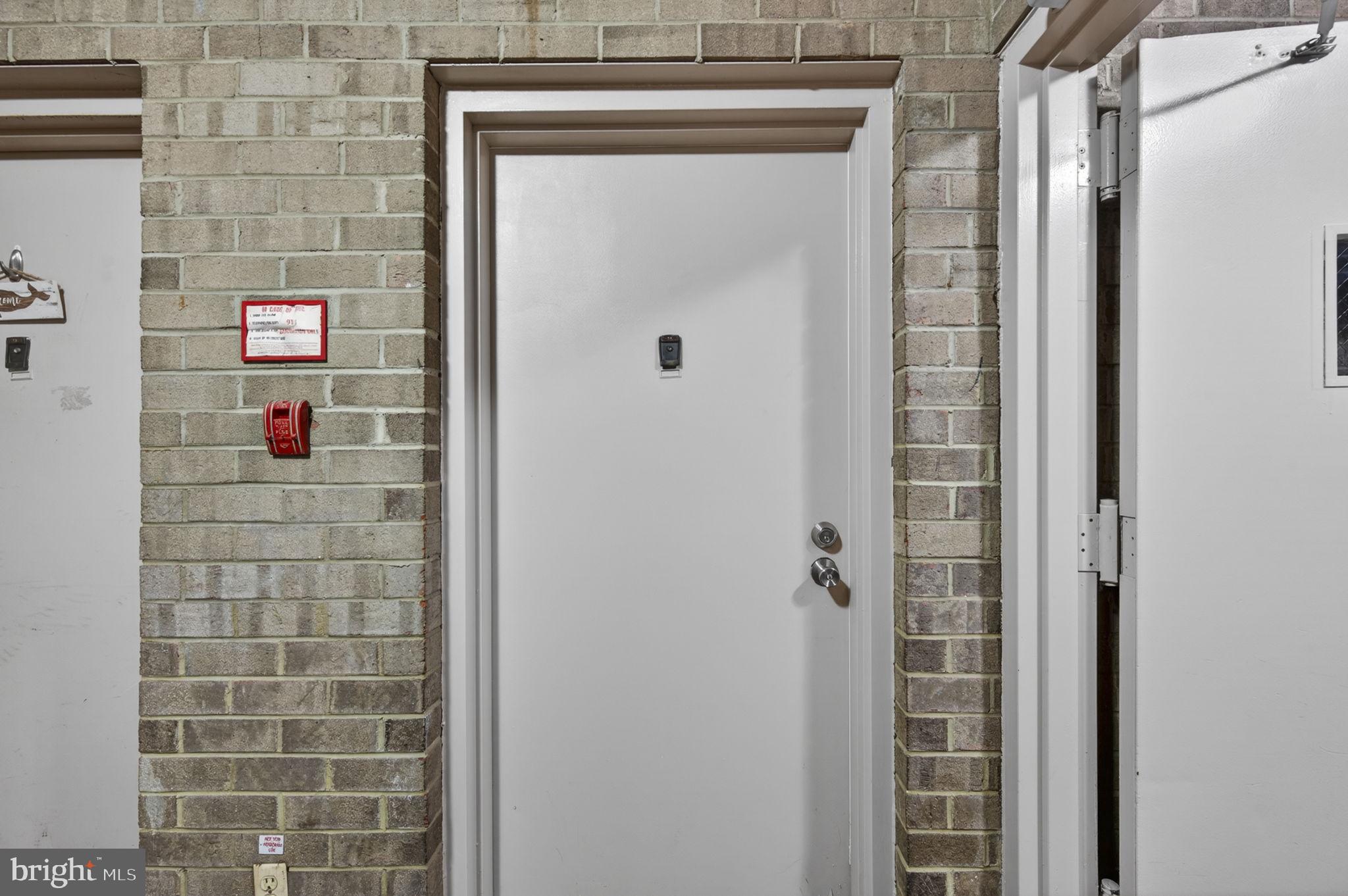 JEFFERSON MEWS - Residential