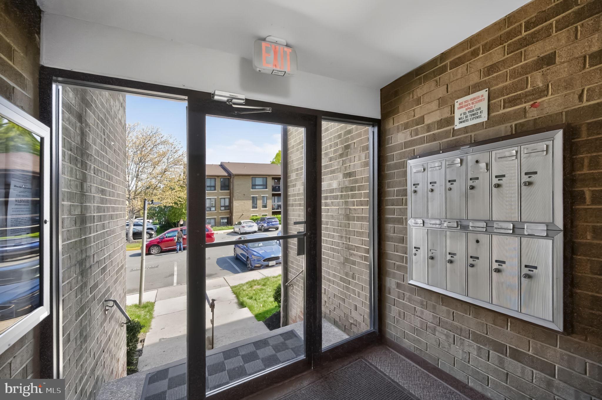 JEFFERSON MEWS - Residential