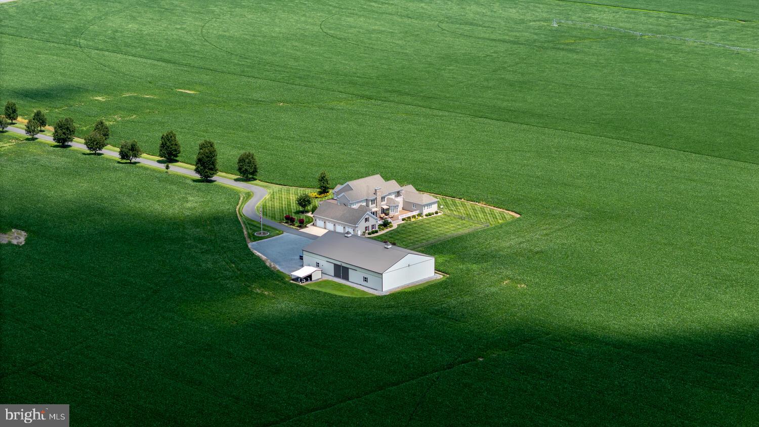 FEDERALSBURG - Farm