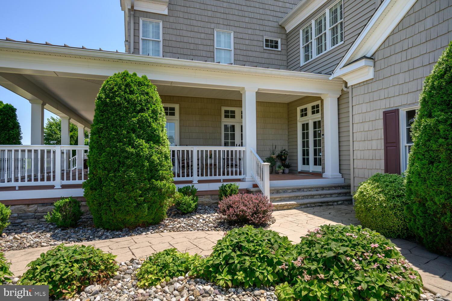 FEDERALSBURG - Farm