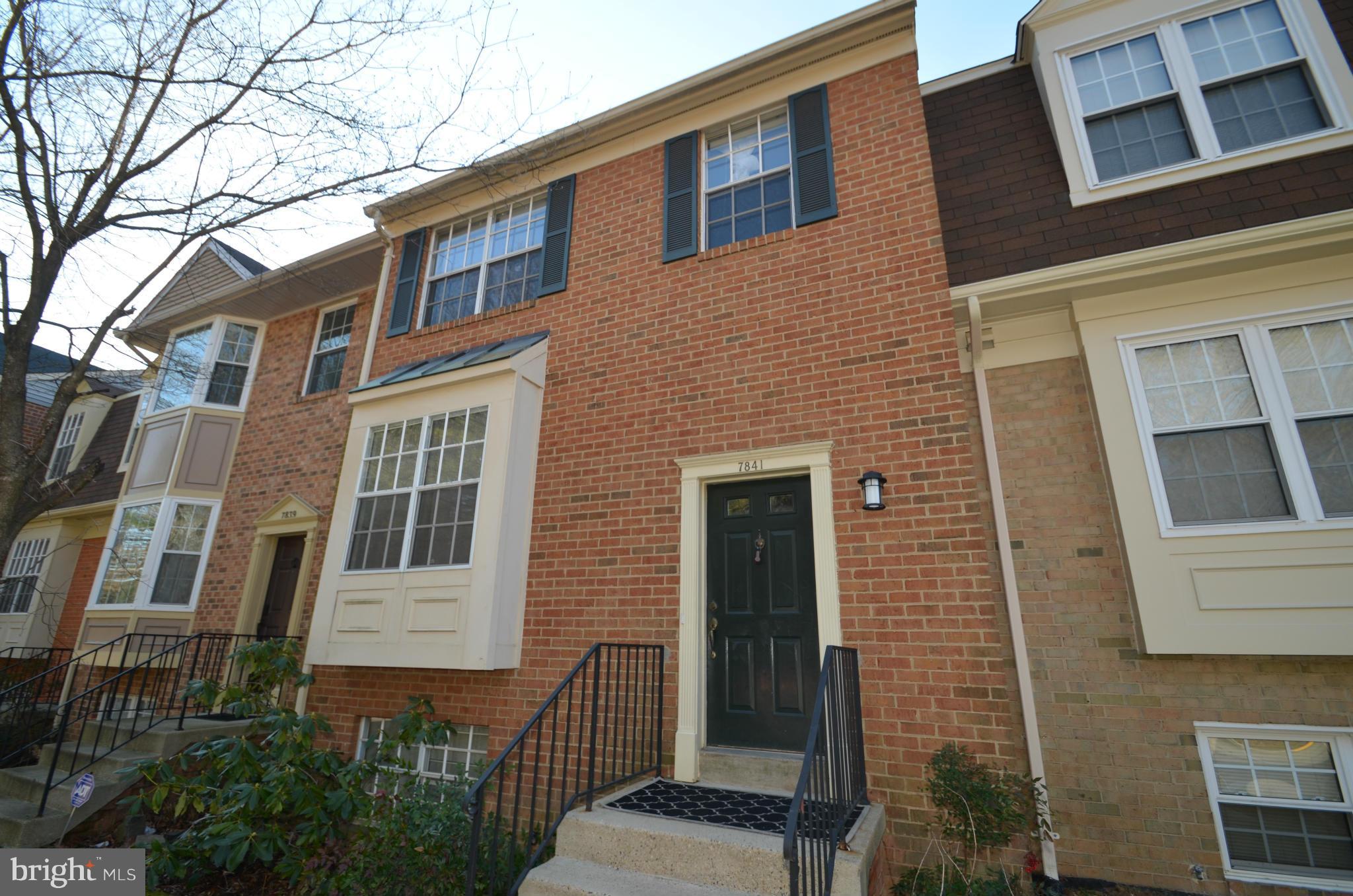 HUNTER VILLAGE - Residential