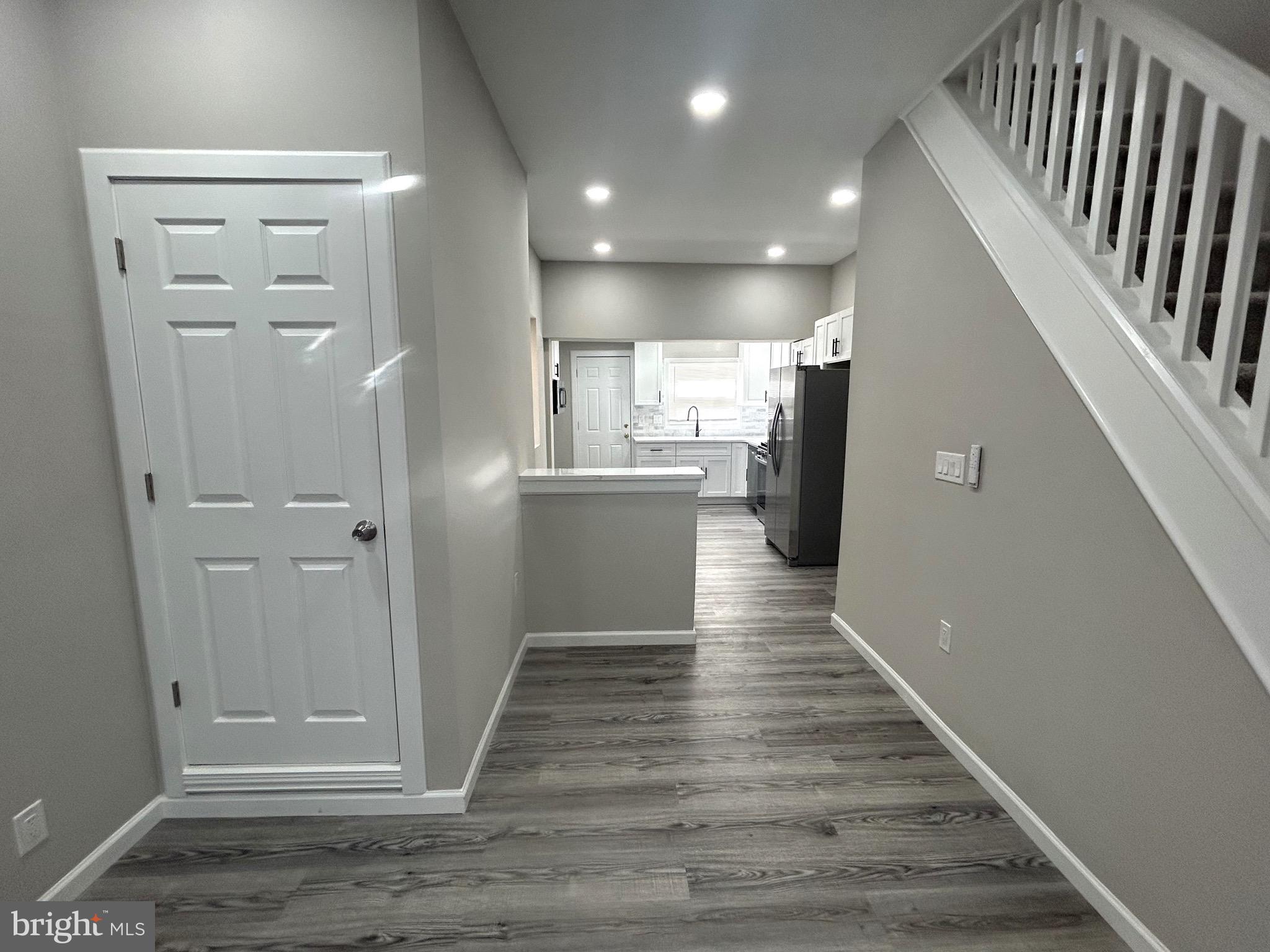 FRANKFORD - Residential