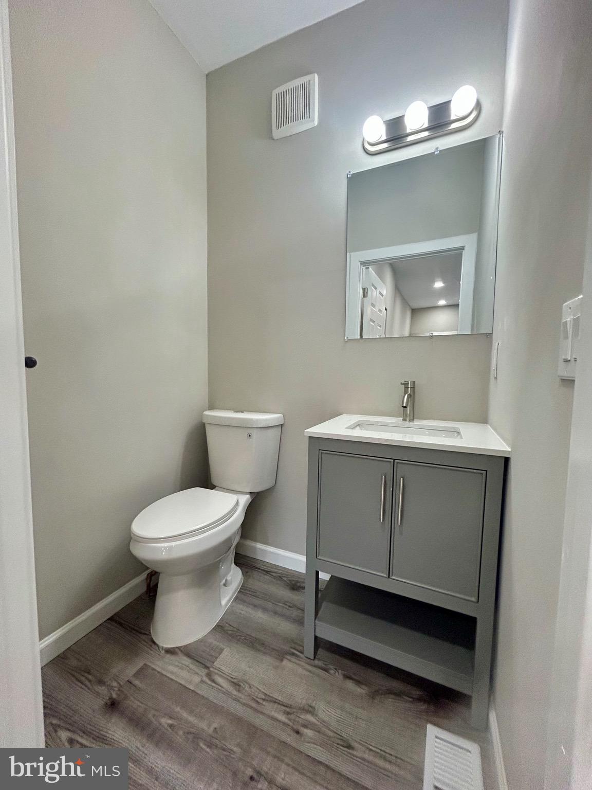 FRANKFORD - Residential