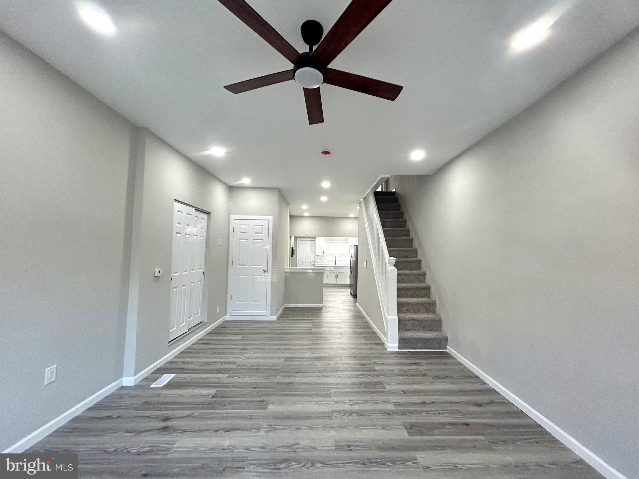 FRANKFORD - Residential