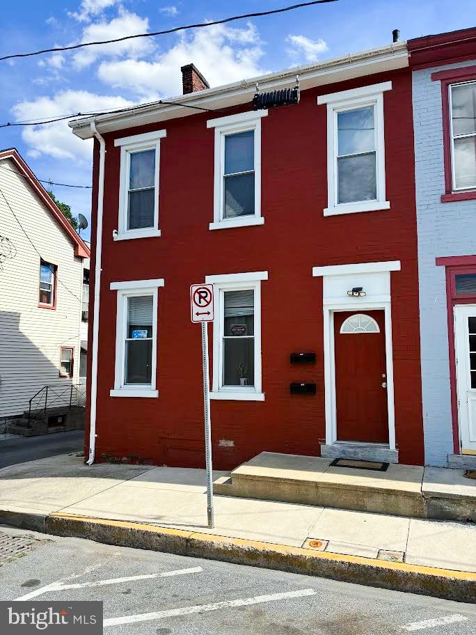 Auction Property: Auction FRIDAY, JULY 31, 2026 @ 7:00PM. List price is opening bid price only and is not indicative of the final sale price.   PHONE BIDDING.    
TERMS: $20,000 DOWN PAYMENT ON DAY OF AUCTION, SETTLEMENT ON OR BEFORE 9-14-26. TAXES WILL BE PRORATED, TRANSFER TAXES ARE BUYERS EXPENSE. ALL INFORMATION DEEMED TO BE ACCURATE BUT NOT GUARANTEED.  CALL TIMBERLAND AUCTION LLC TO REQUEST A PRIVATE SHOWING. Affordable Investment Property • 2 story,  2 bed & 2 bath brick townhouse with 2 units • Fully occupied with great tenants! • 2 car garage - brings in additional rent • Total monthly income is $1950 with garages • Zoned Residential • Lebanon School District • Tenant pays electric, water & gas + $1700 monthly rent • Annual taxes approx. $1,888 • Natural Gas Heat • 2024 new Goodman oil furnace • 2024 new hot water heater • Like new cook stove in kitchen
