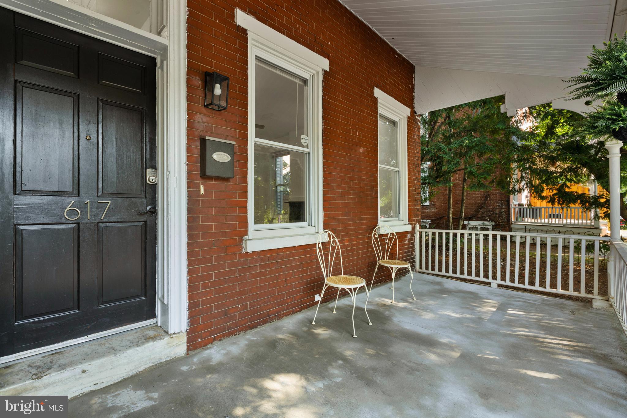 COOL SPRING - Residential