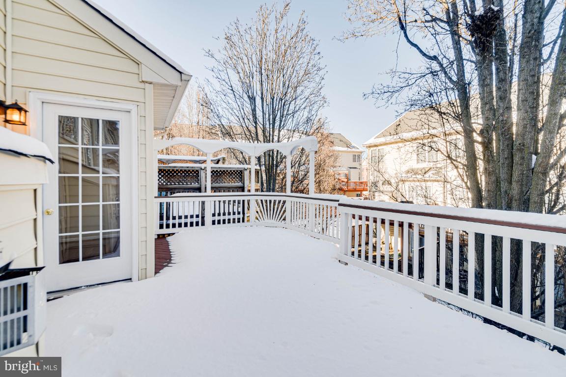 SOUTH RIDING - Residential