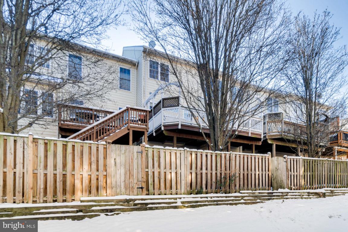 SOUTH RIDING - Residential
